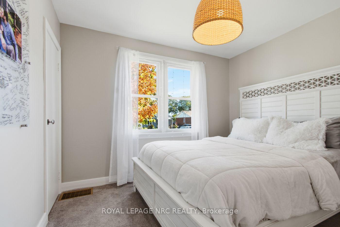 Photo 21 of 113 Lyons Avenue, Welland, Lincoln/Crowland — HOMEH