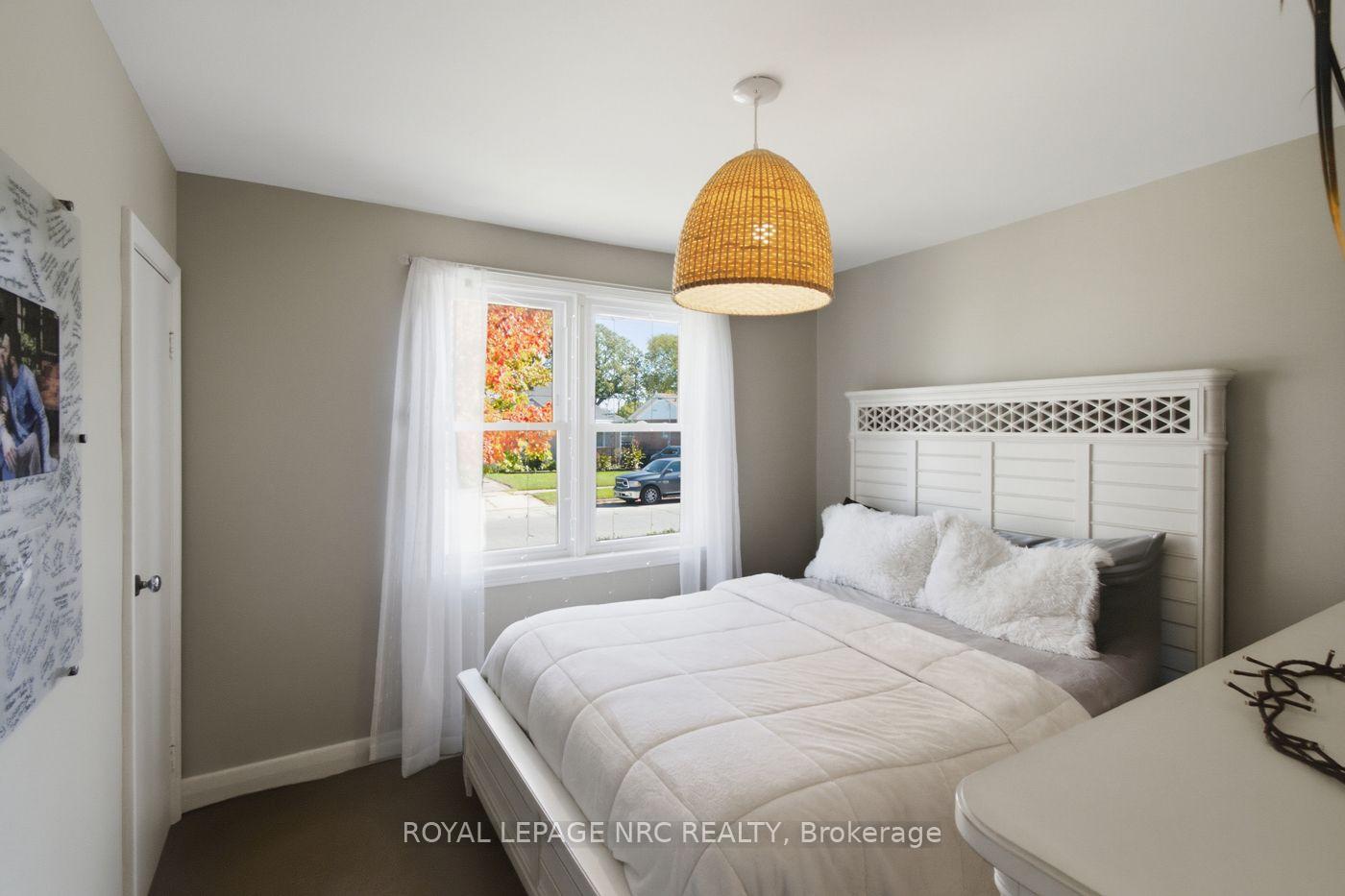 Photo 22 of 113 Lyons Avenue, Welland, Lincoln/Crowland — HOMEH