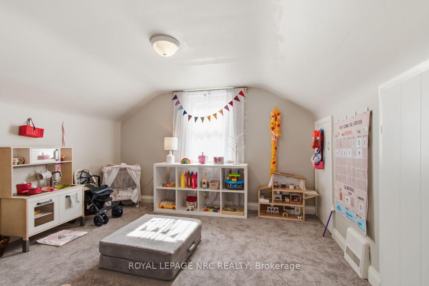 Photo 27 of 113 Lyons Avenue, Welland, Lincoln/Crowland — HOMEH
