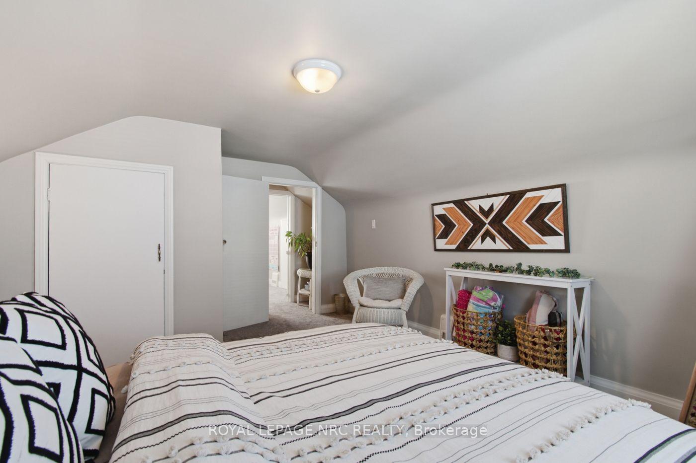 Photo 30 of 113 Lyons Avenue, Welland, Lincoln/Crowland — HOMEH