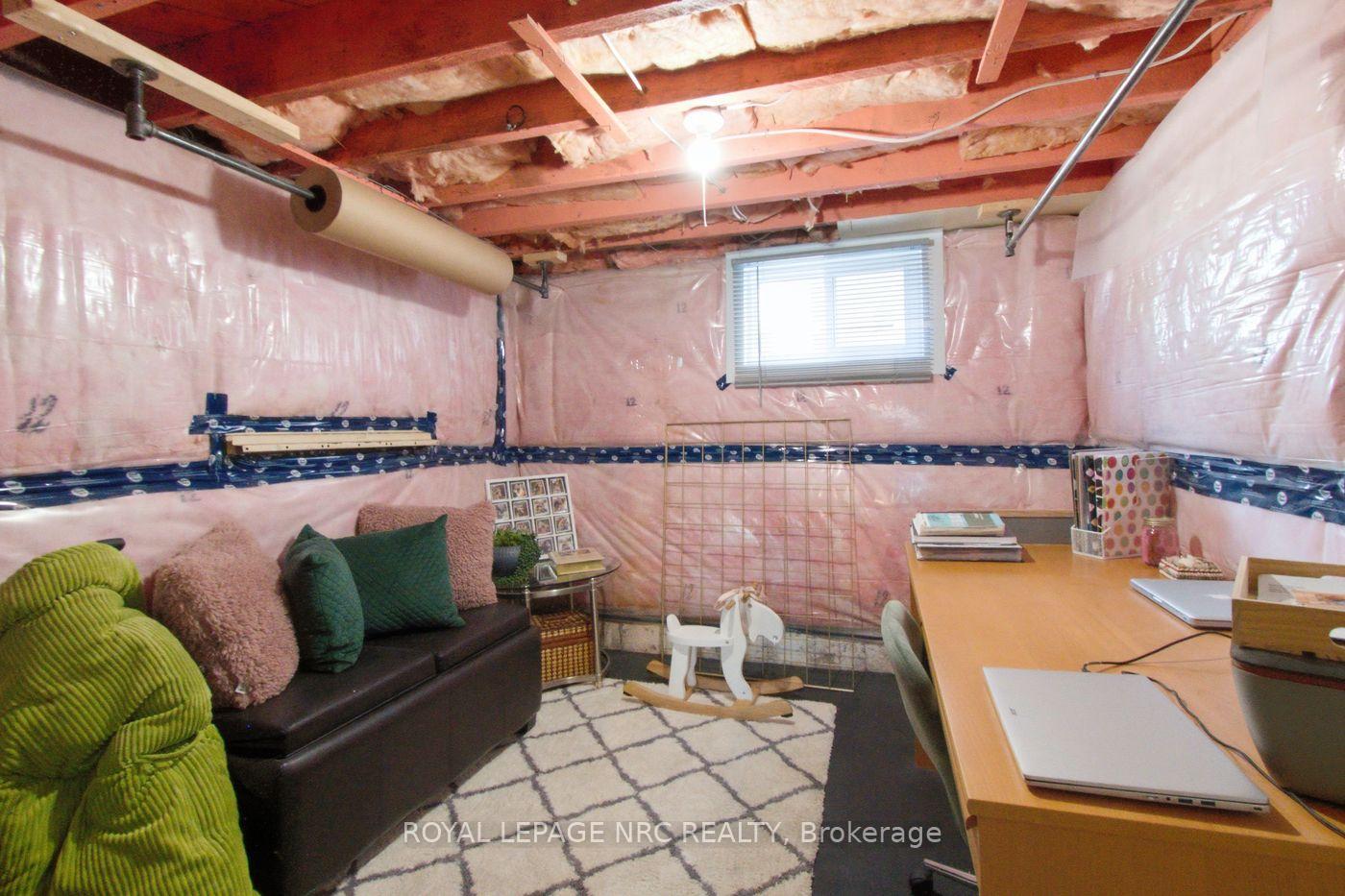 Photo 37 of 113 Lyons Avenue, Welland, Lincoln/Crowland — HOMEH