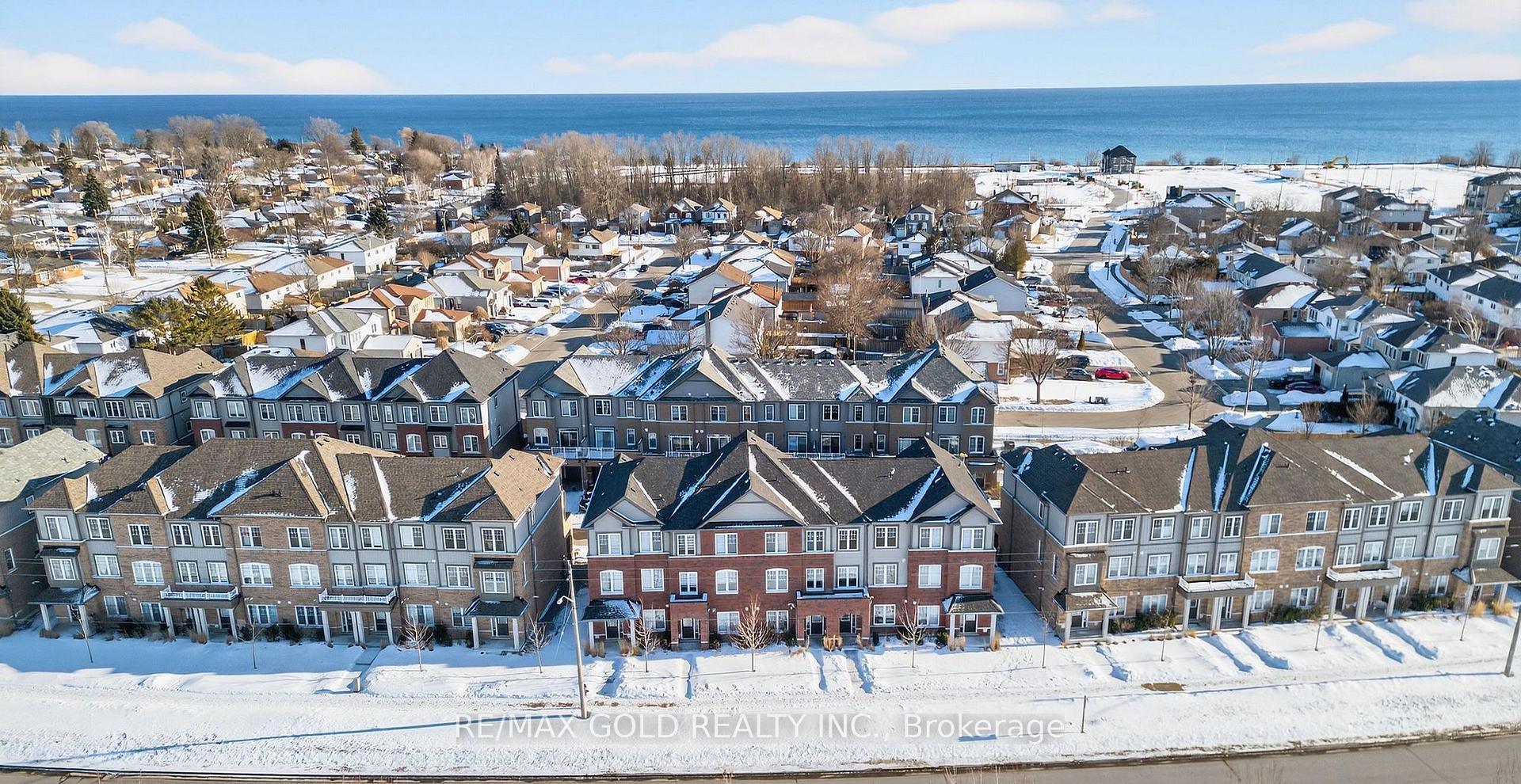 Photo 3 of 846 Atwater Path, Oshawa, Lakeview — HOMEH