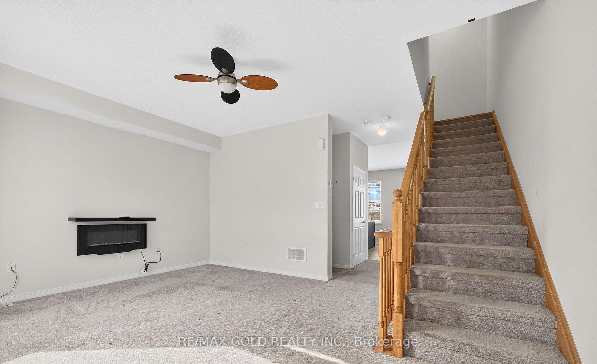 Photo 13 of 846 Atwater Path, Oshawa, Lakeview — HOMEH