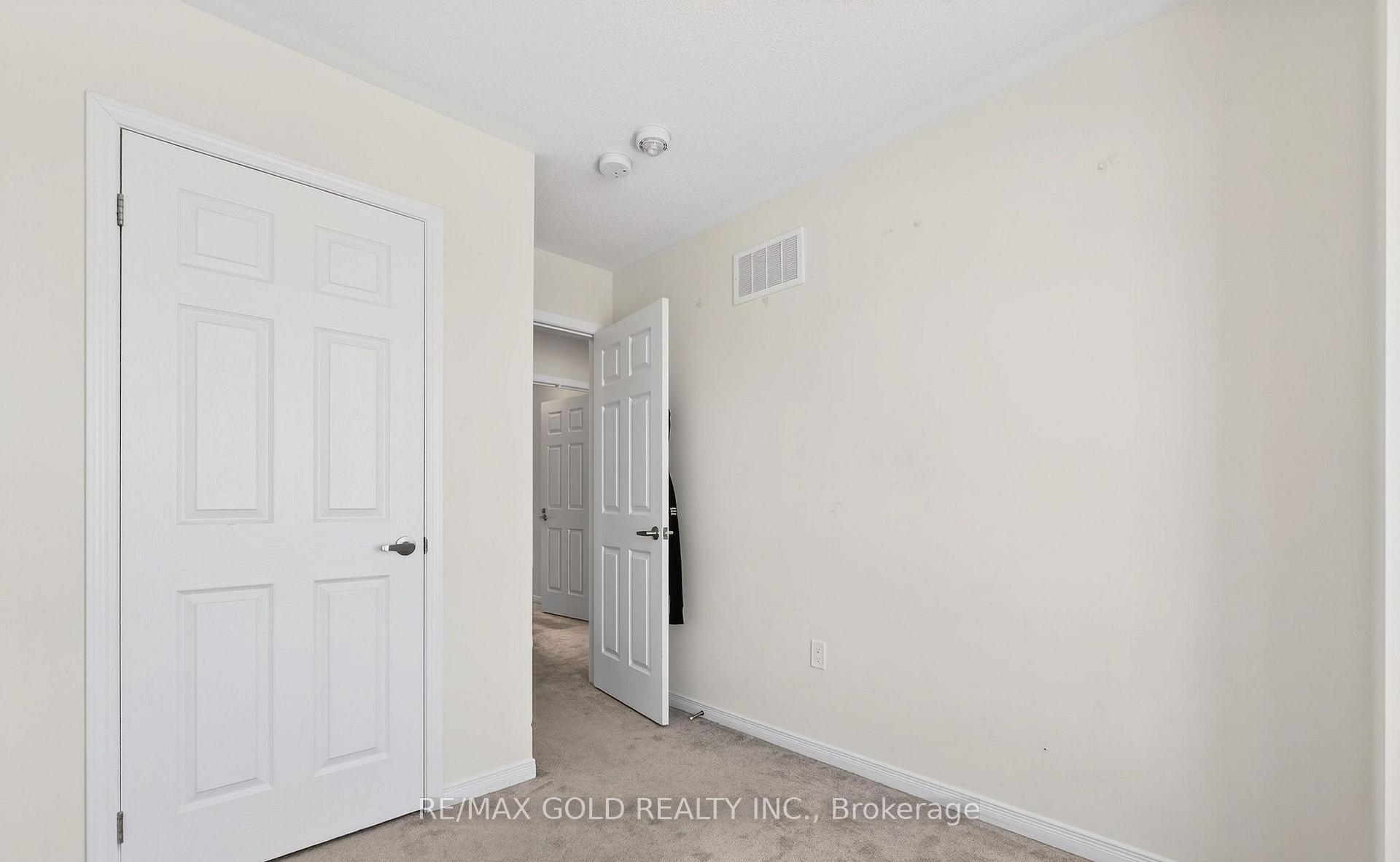 Photo 21 of 846 Atwater Path, Oshawa, Lakeview — HOMEH