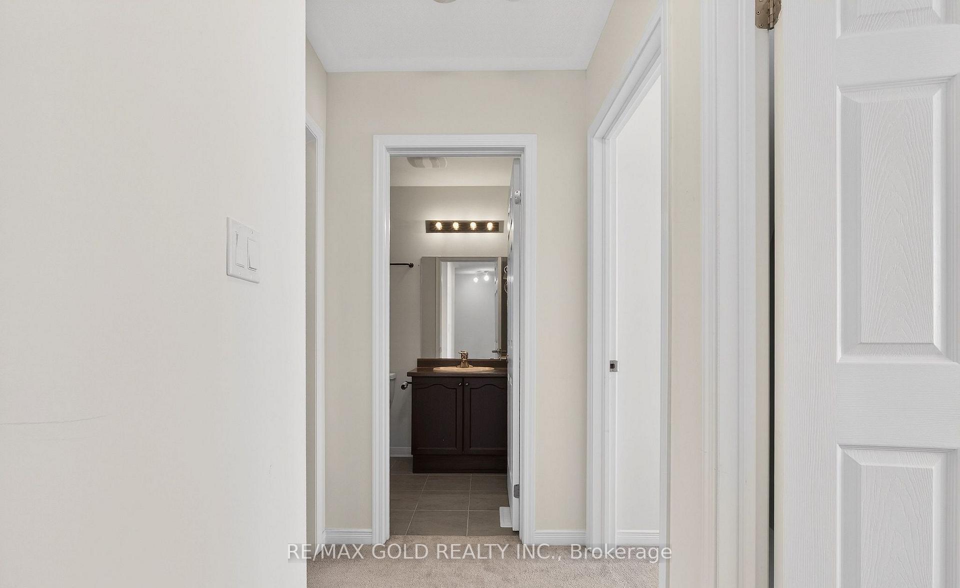 Photo 23 of 846 Atwater Path, Oshawa, Lakeview — HOMEH