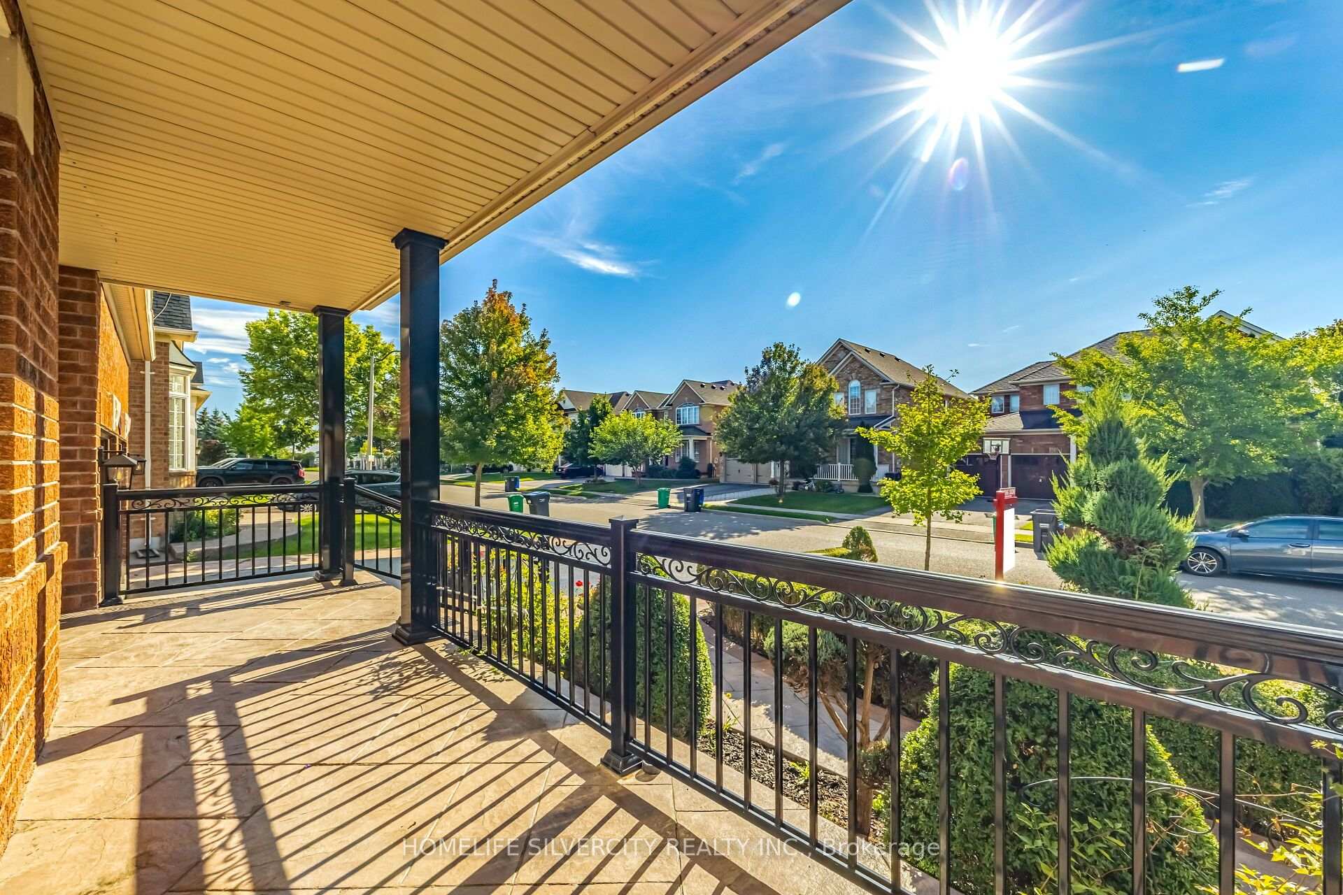Photo 6 of 25 Van Hoof Crescent, Brampton, Vales of Castlemore — HOMEH