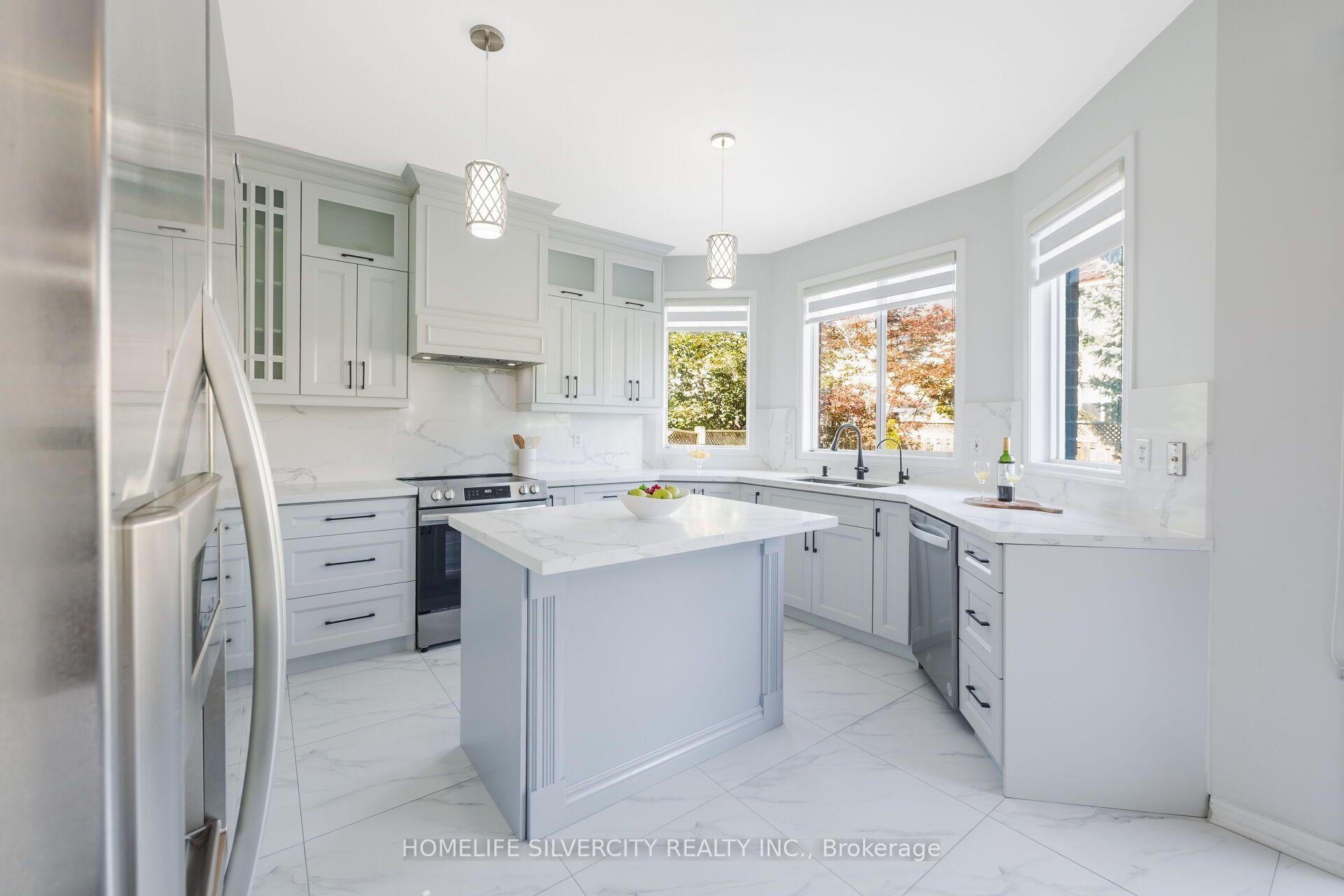 Photo 21 of 25 Van Hoof Crescent, Brampton, Vales of Castlemore — HOMEH