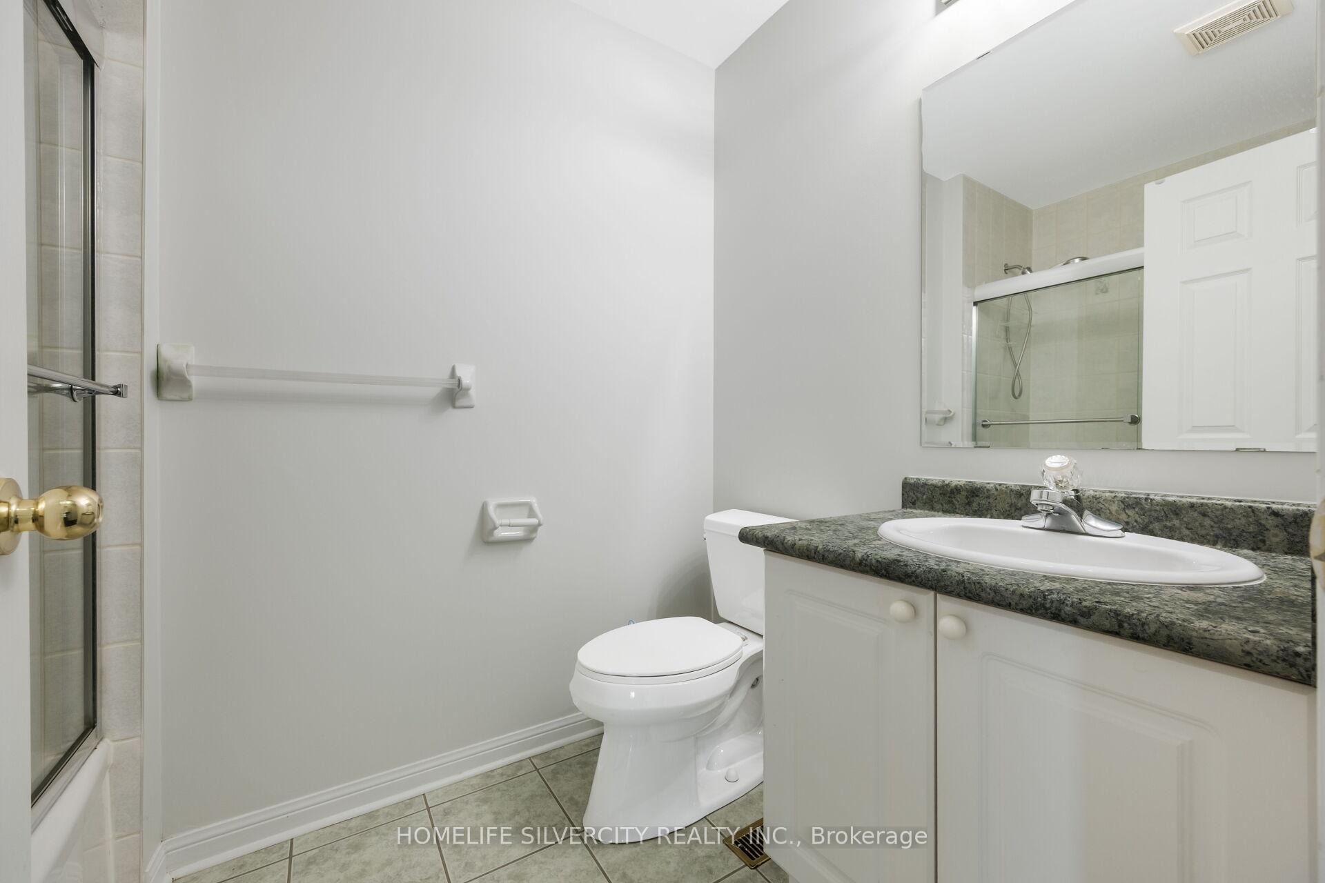 Photo 34 of 25 Van Hoof Crescent, Brampton, Vales of Castlemore — HOMEH