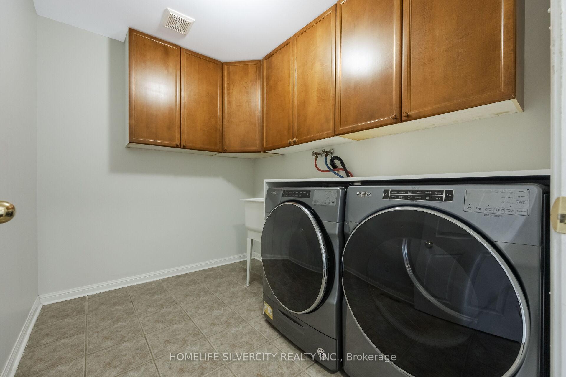 Photo 44 of 25 Van Hoof Crescent, Brampton, Vales of Castlemore — HOMEH