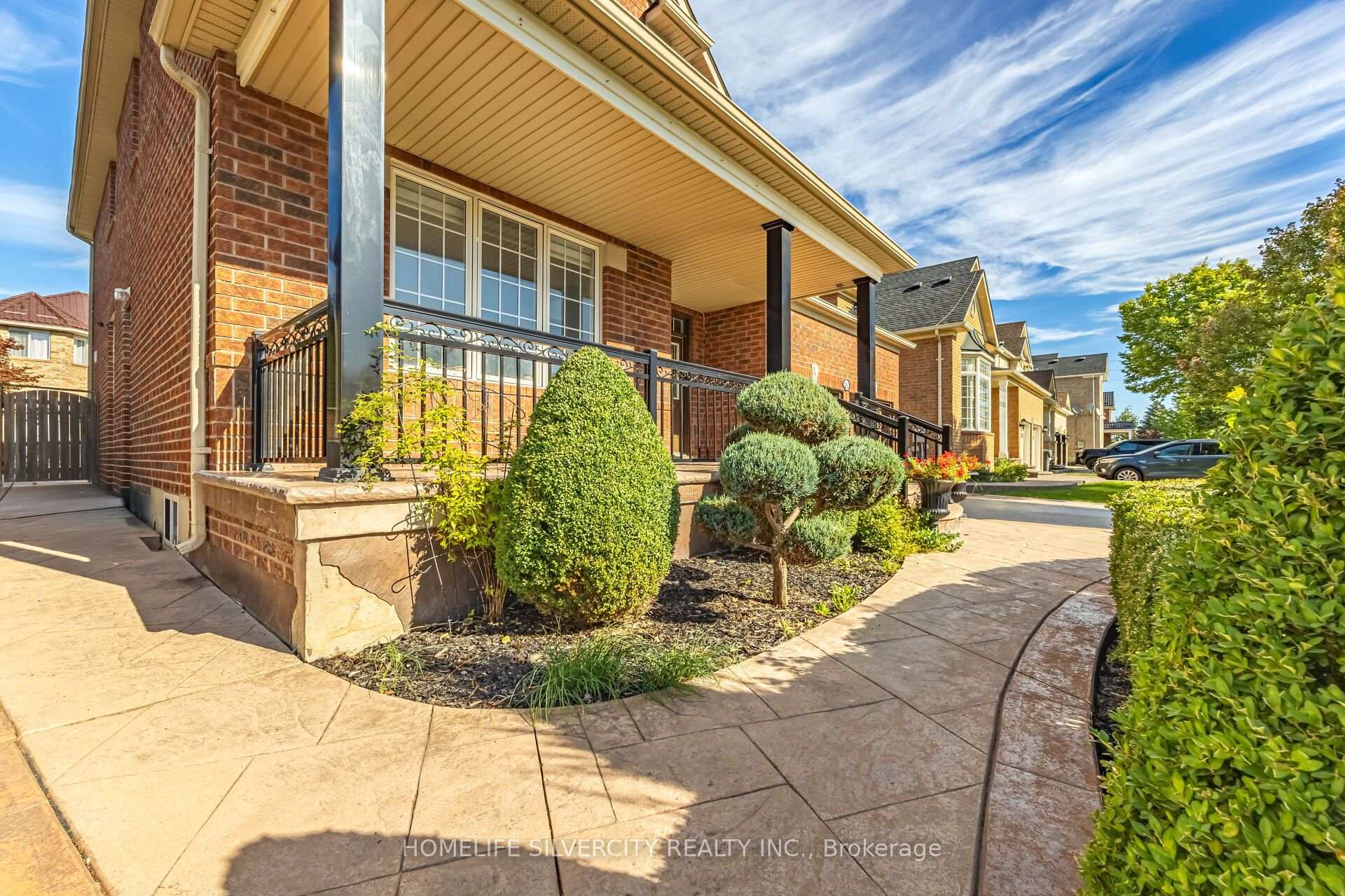 Photo 50 of 25 Van Hoof Crescent, Brampton, Vales of Castlemore — HOMEH