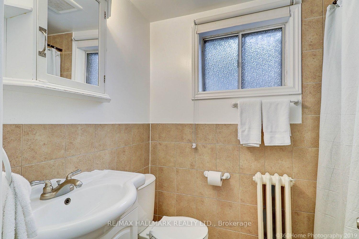 Photo 11 of 3 Cosburn Avenue, Toronto, Broadview North — HOMEH