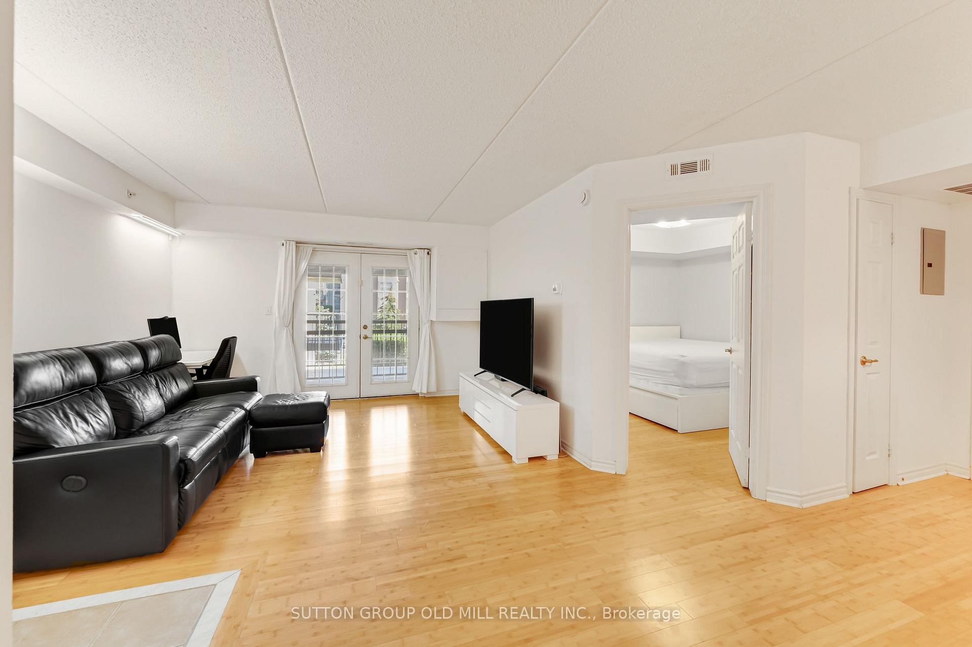 Photo 8 of Unit 208, 1470 Bishops Gate, Oakville, Glen Abbey — HOMEH