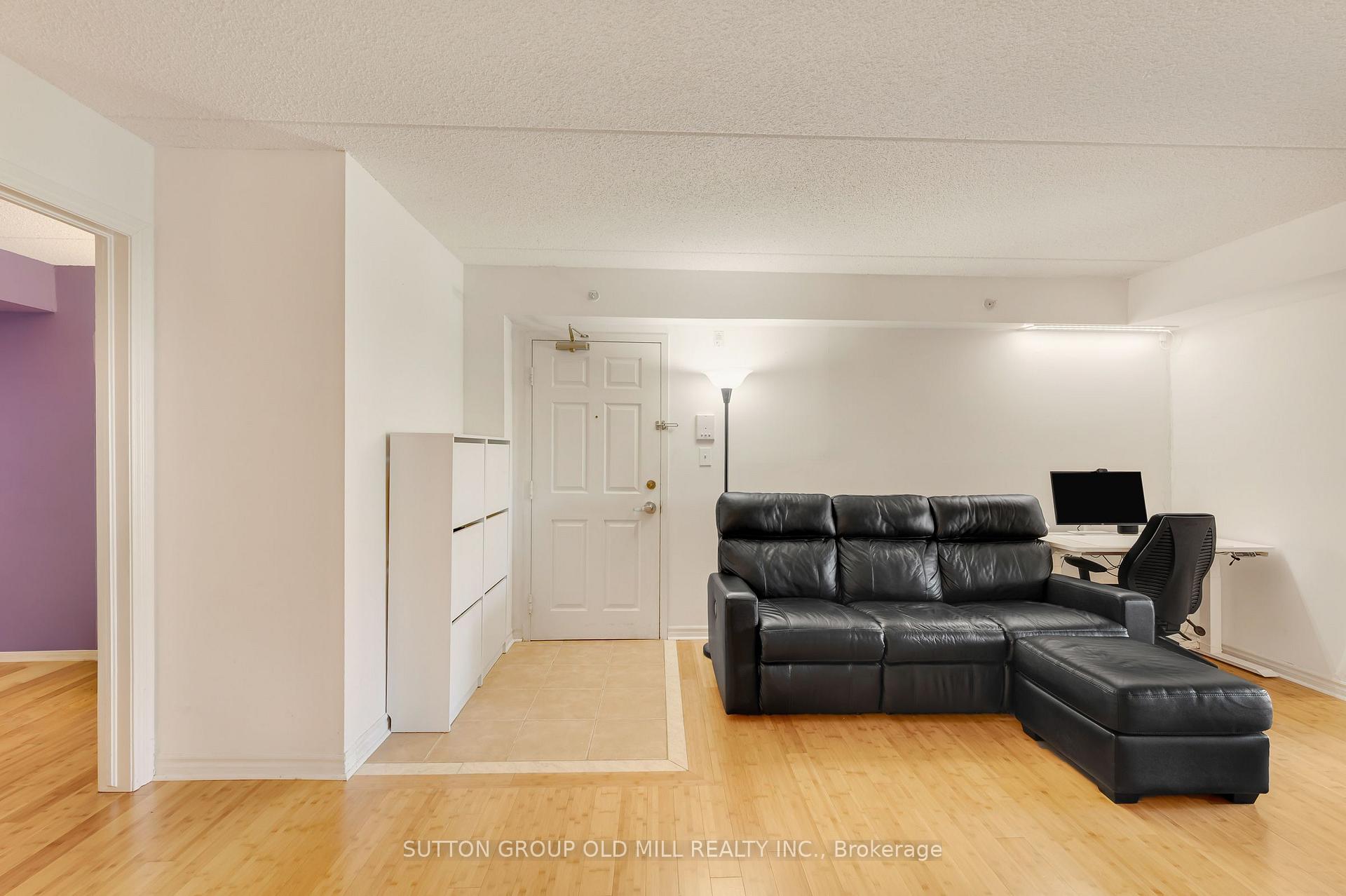 Photo 11 of Unit 208, 1470 Bishops Gate, Oakville, Glen Abbey — HOMEH