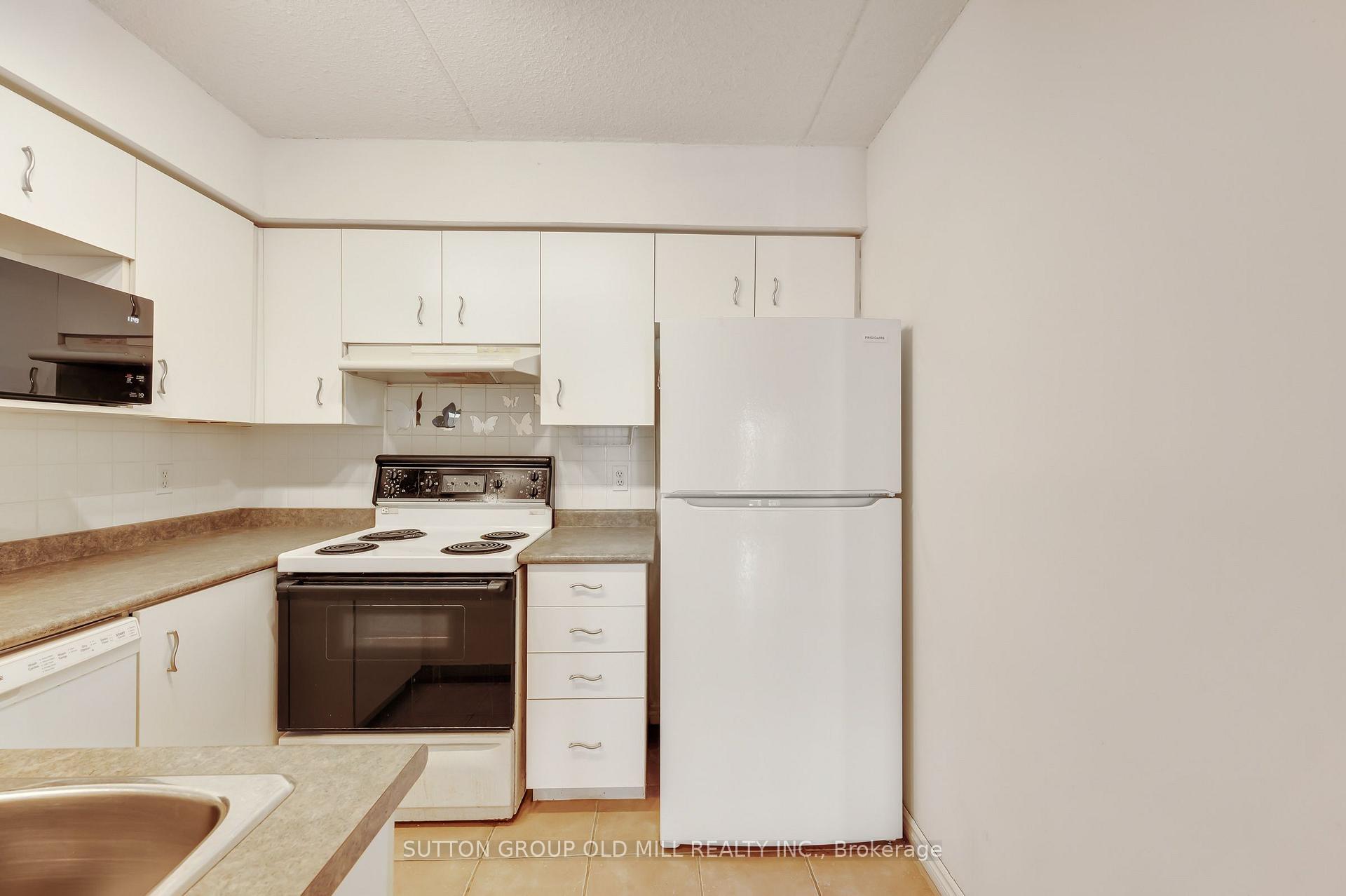 Photo 16 of Unit 208, 1470 Bishops Gate, Oakville, Glen Abbey — HOMEH