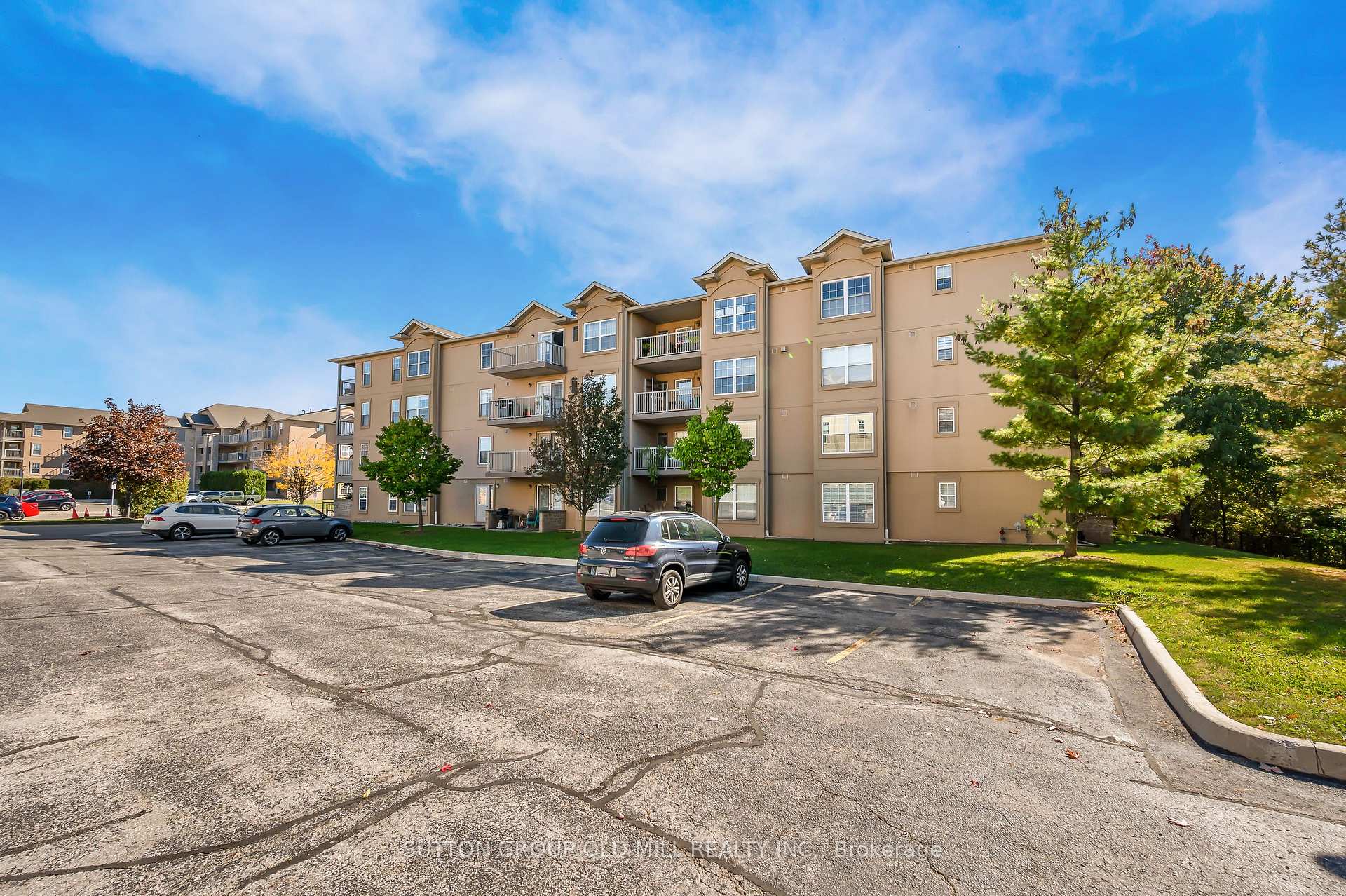 Photo 31 of Unit 208, 1470 Bishops Gate, Oakville, Glen Abbey — HOMEH