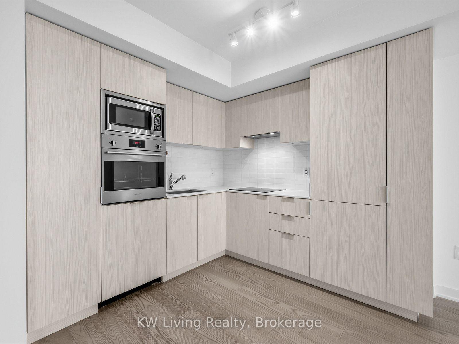 Photo 17 of Unit 1307, 11 Wellesley Street W, Toronto, Bay Street Corridor — HOMEH