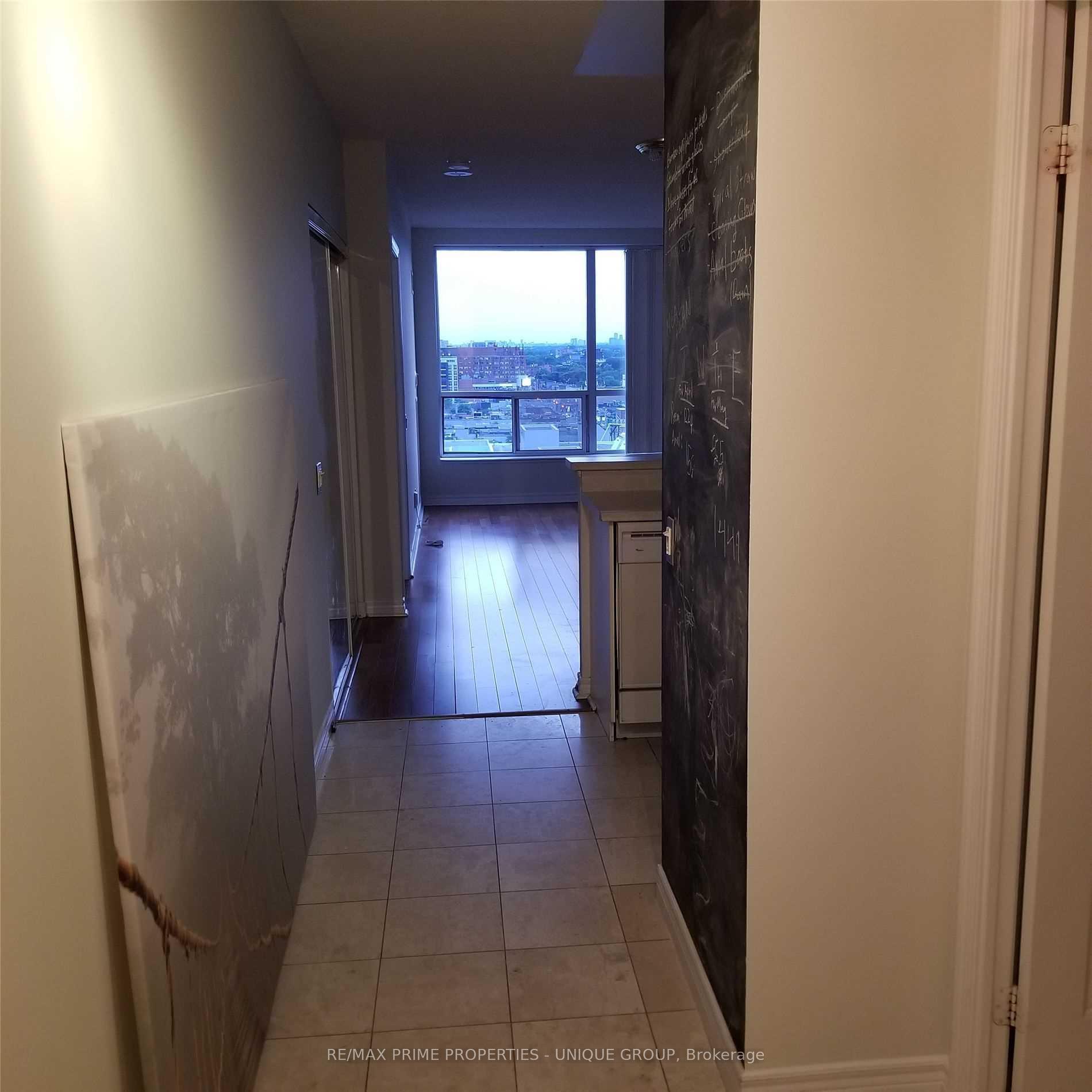 Photo 2 of Unit Ph02, 152 St Patrick Street, Toronto, Kensington-Chinatown — HOMEH
