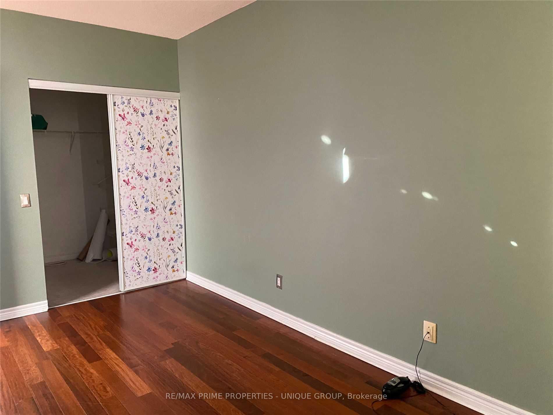 Photo 12 of Unit Ph02, 152 St Patrick Street, Toronto, Kensington-Chinatown — HOMEH
