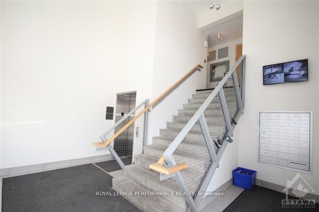 Photo 4 of Unit 301, 360 Cumberland Street, Ottawa, Lower Town/Byward Market — HOMEH
