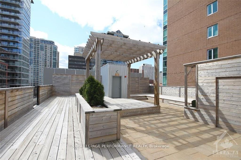 Photo 6 of Unit 301, 360 Cumberland Street, Ottawa, Lower Town/Byward Market — HOMEH
