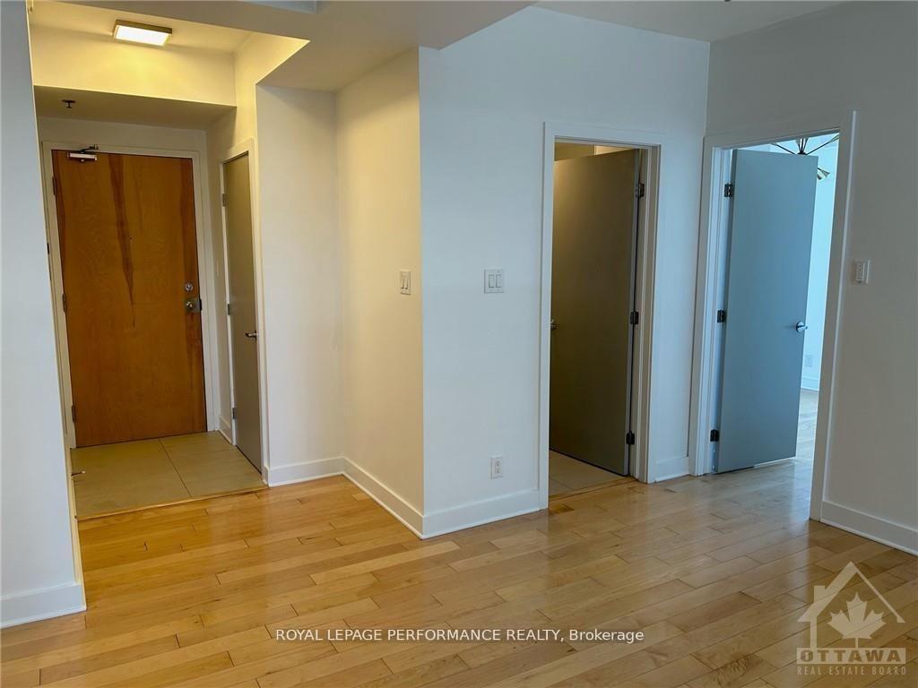 Photo 7 of Unit 301, 360 Cumberland Street, Ottawa, Lower Town/Byward Market — HOMEH