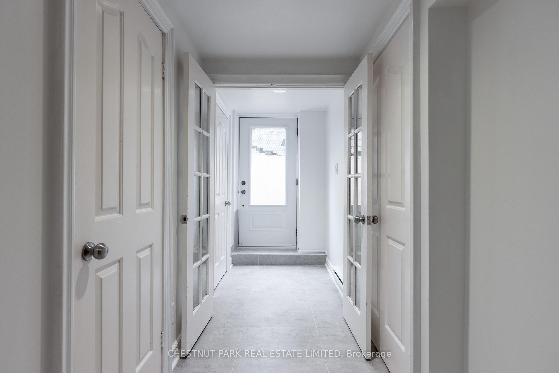 Photo 5 of Unit Lower, 34A Foxbar Road, Toronto, Yonge-St. Clair — HOMEH