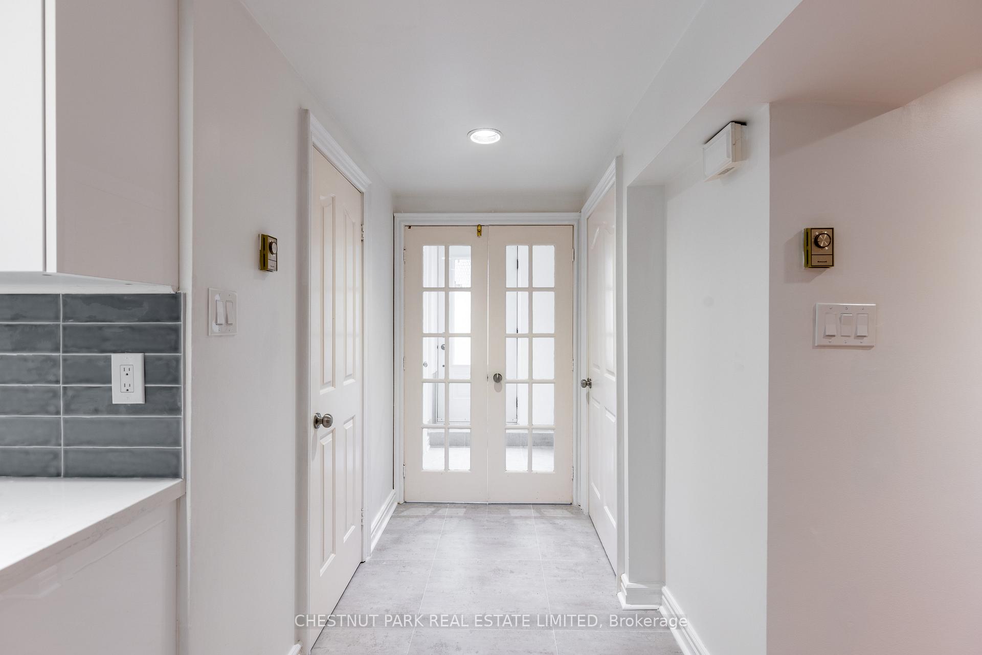 Photo 6 of Unit Lower, 34A Foxbar Road, Toronto, Yonge-St. Clair — HOMEH