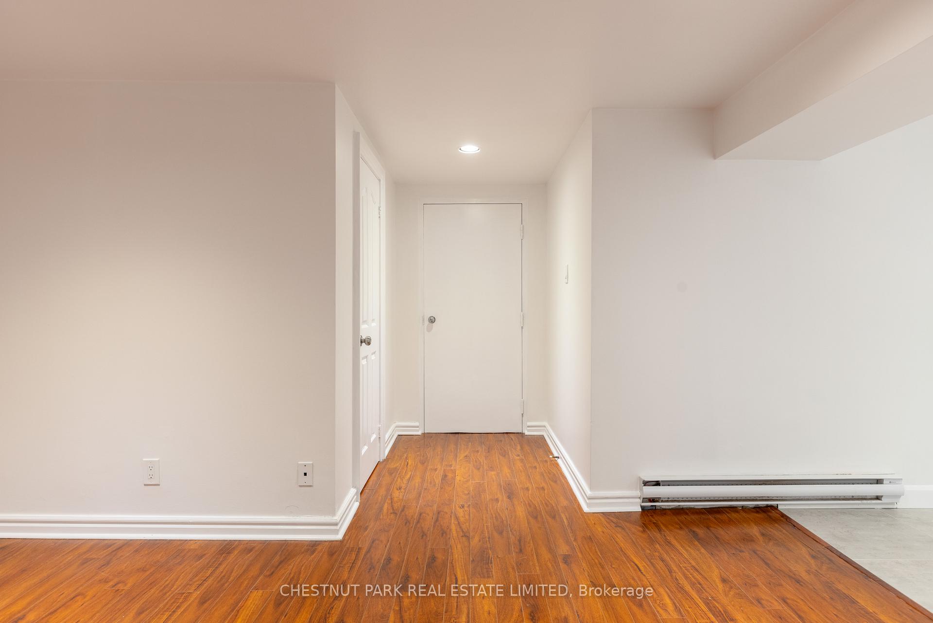 Photo 14 of Unit Lower, 34A Foxbar Road, Toronto, Yonge-St. Clair — HOMEH