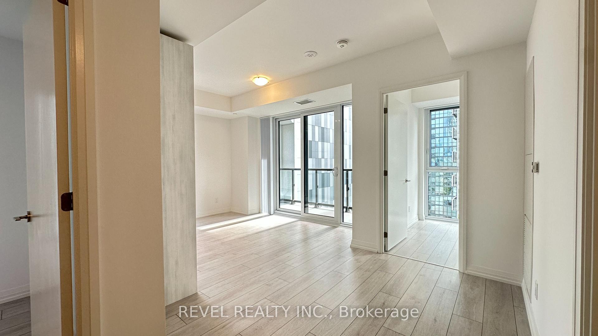 Photo 3 of Unit 2808, 400 King Street W, Toronto, Waterfront Communities — HOMEH