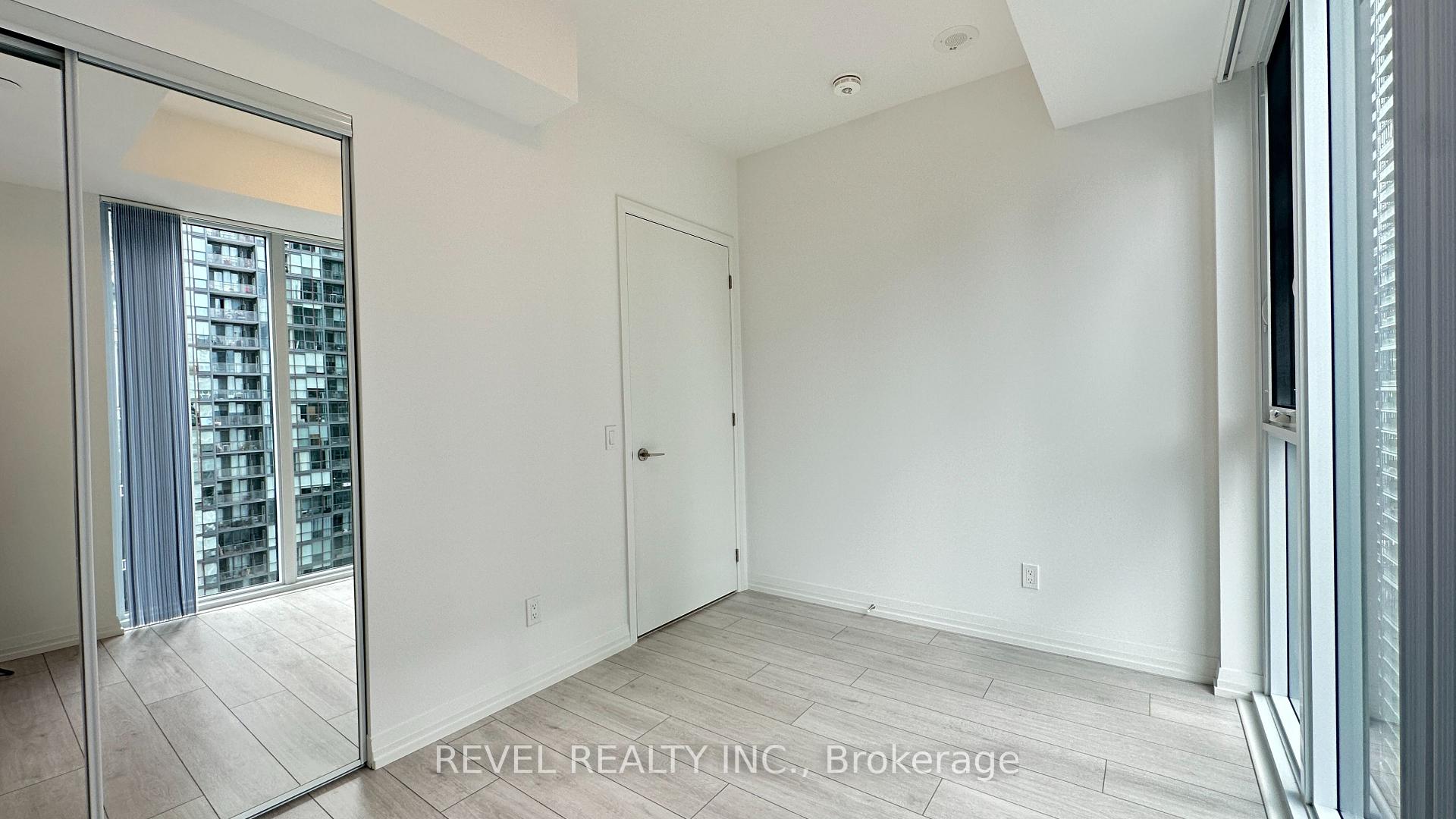 Photo 10 of Unit 2808, 400 King Street W, Toronto, Waterfront Communities — HOMEH