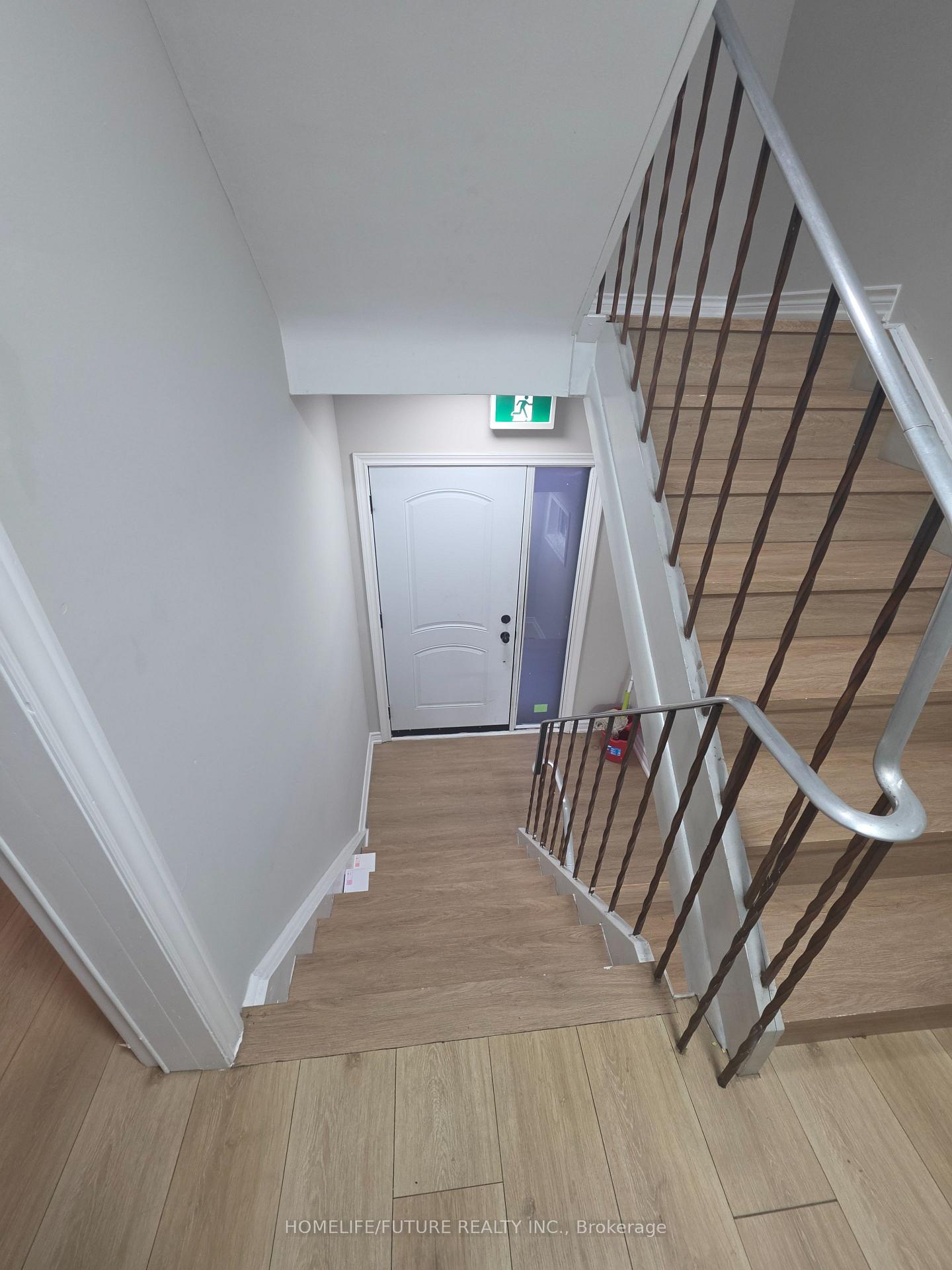 Photo 5 of 2983 Lawrence Avenue E, Scarborough, Bendale — HOMEH