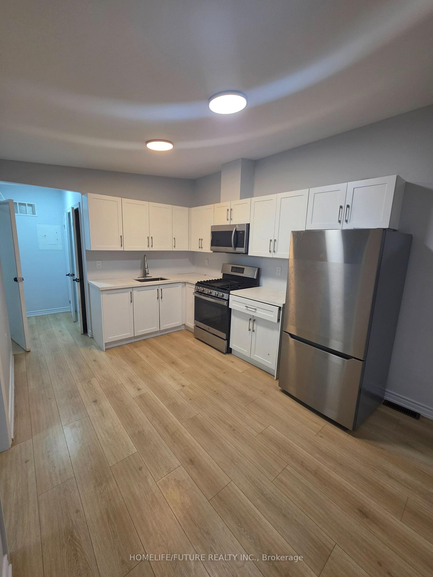 Photo 19 of 2983 Lawrence Avenue E, Scarborough, Bendale — HOMEH