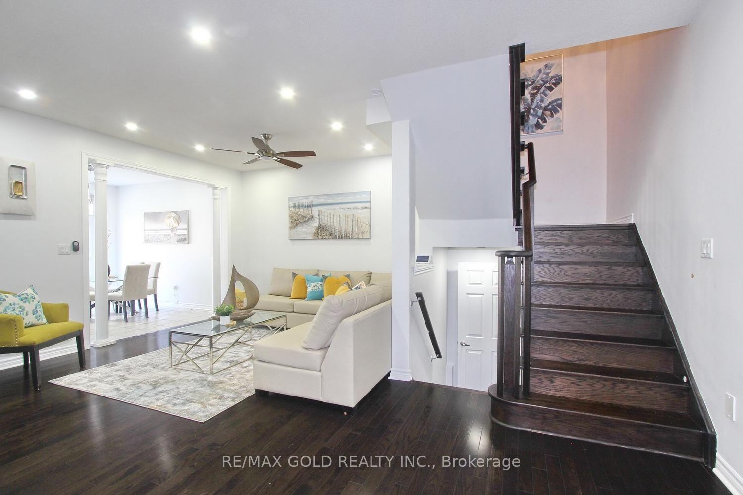 Photo 10 of 13 Walbrook Road, Brampton, Credit Valley — HOMEH