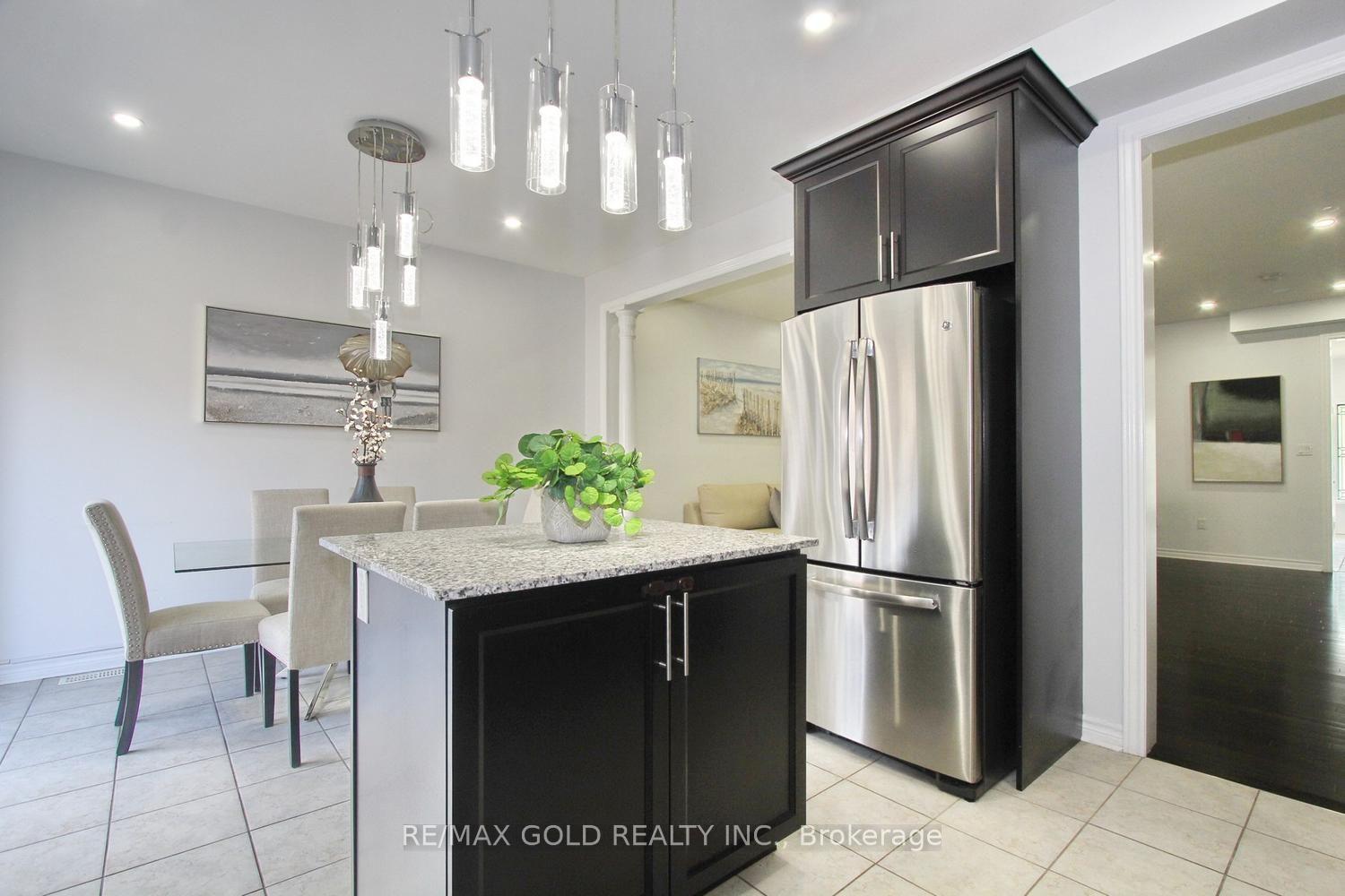 Photo 19 of 13 Walbrook Road, Brampton, Credit Valley — HOMEH