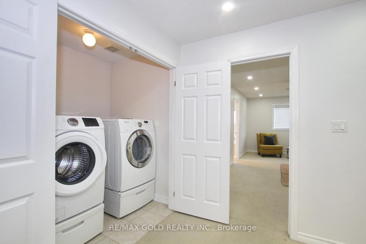 Photo 23 of 13 Walbrook Road, Brampton, Credit Valley — HOMEH