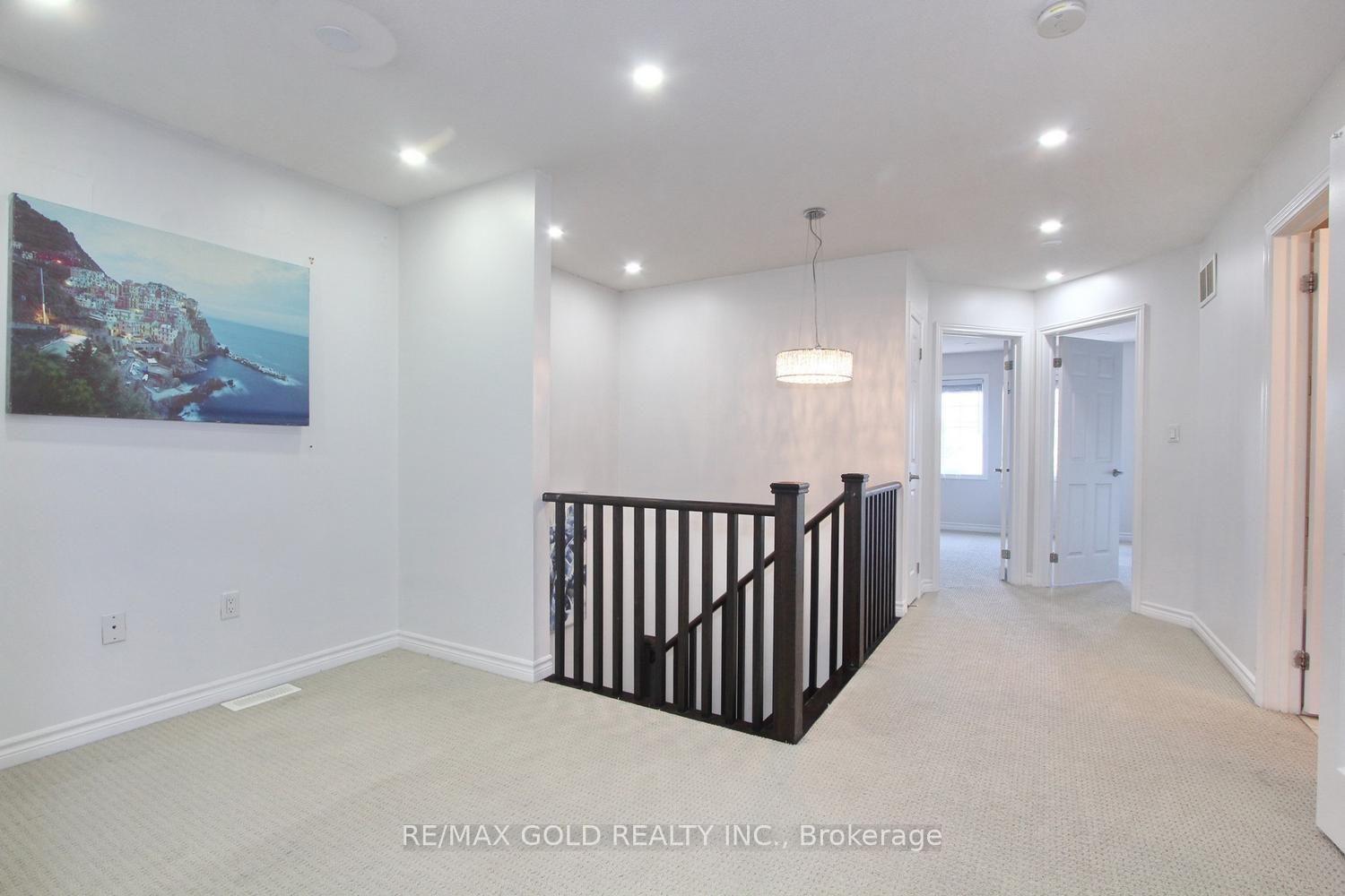 Photo 32 of 13 Walbrook Road, Brampton, Credit Valley — HOMEH