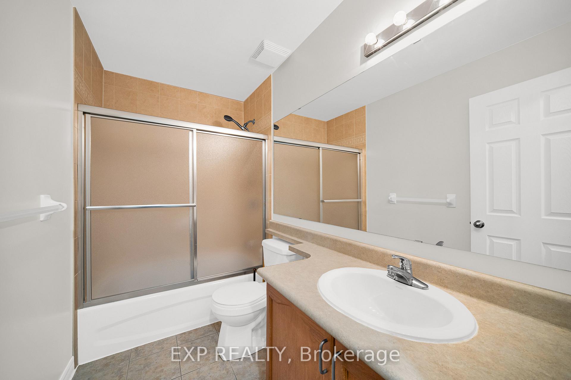 Photo 23 of 223 Monterey Drive, Ottawa, Leslie Park — HOMEH