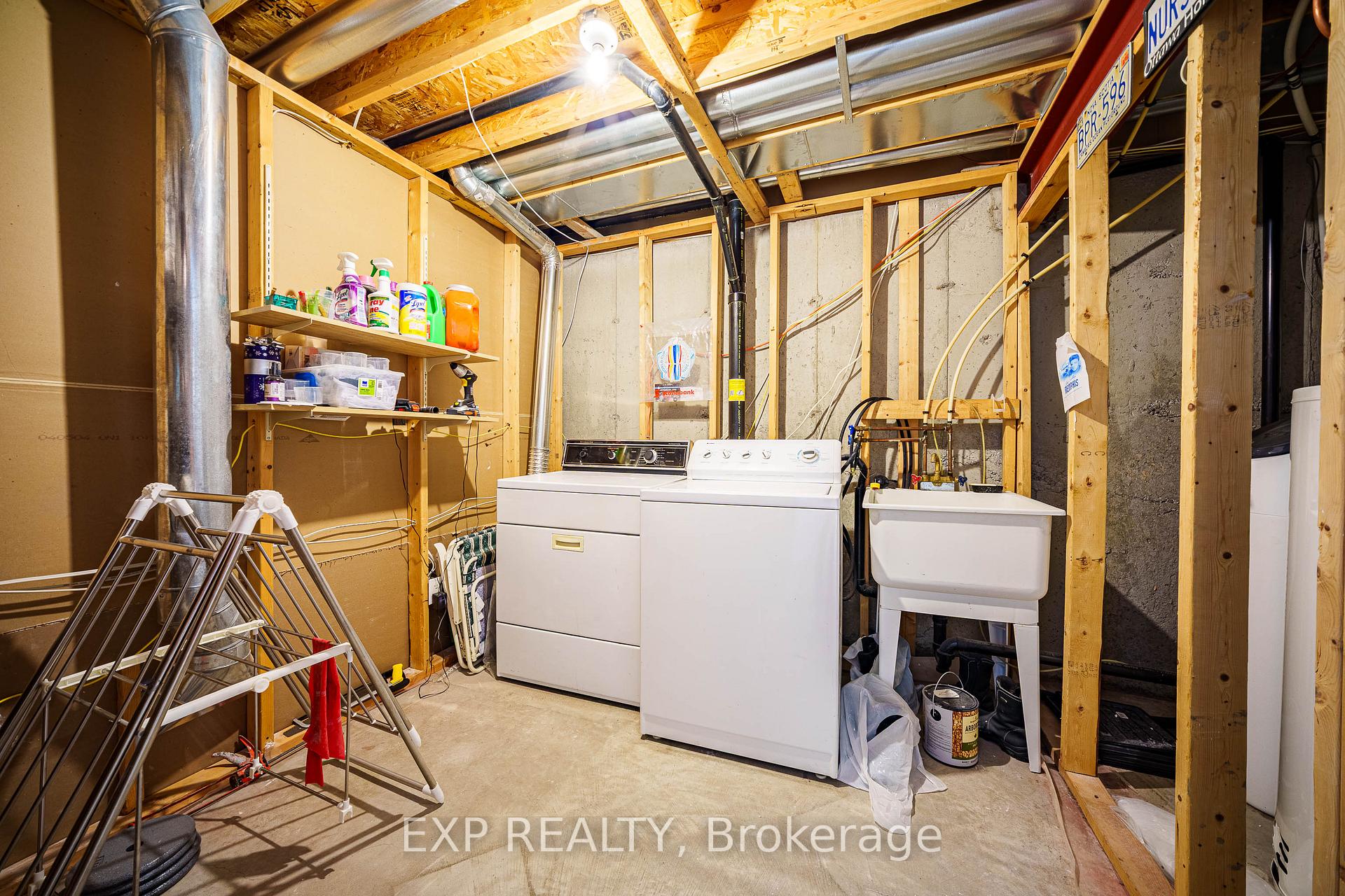 Photo 27 of 223 Monterey Drive, Ottawa, Leslie Park — HOMEH