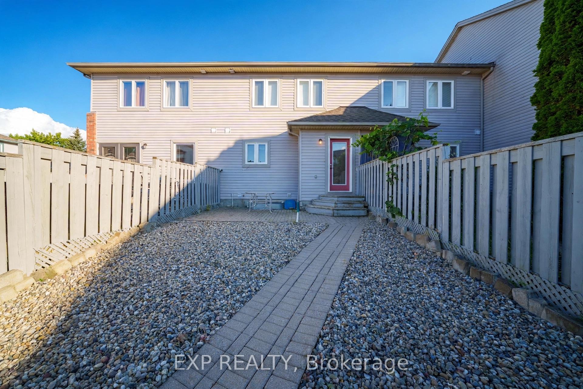 Photo 30 of 223 Monterey Drive, Ottawa, Leslie Park — HOMEH