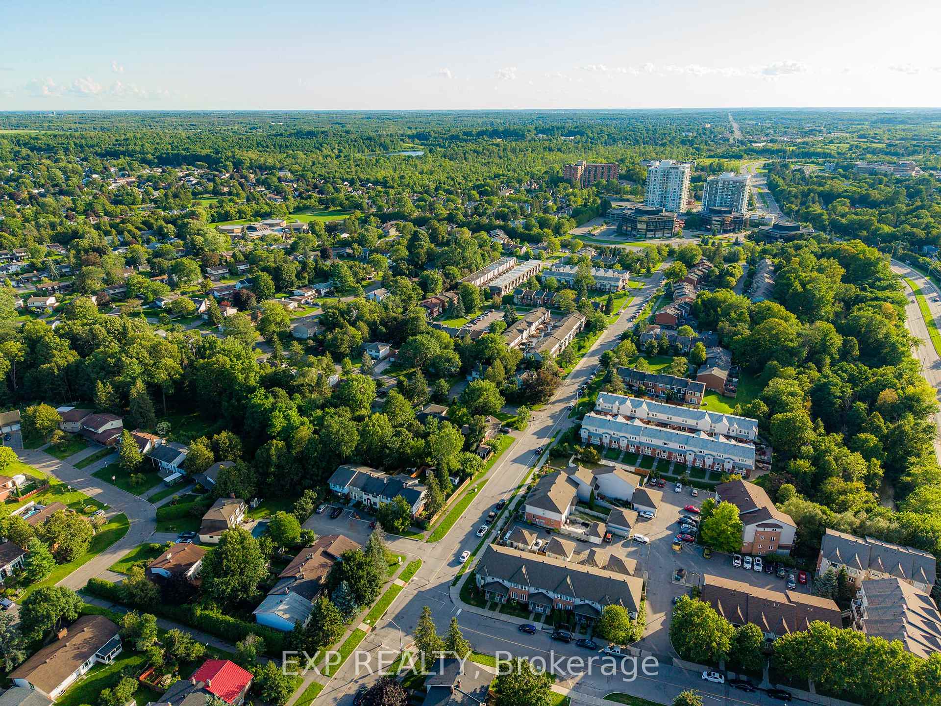 Photo 36 of 223 Monterey Drive, Ottawa, Leslie Park — HOMEH