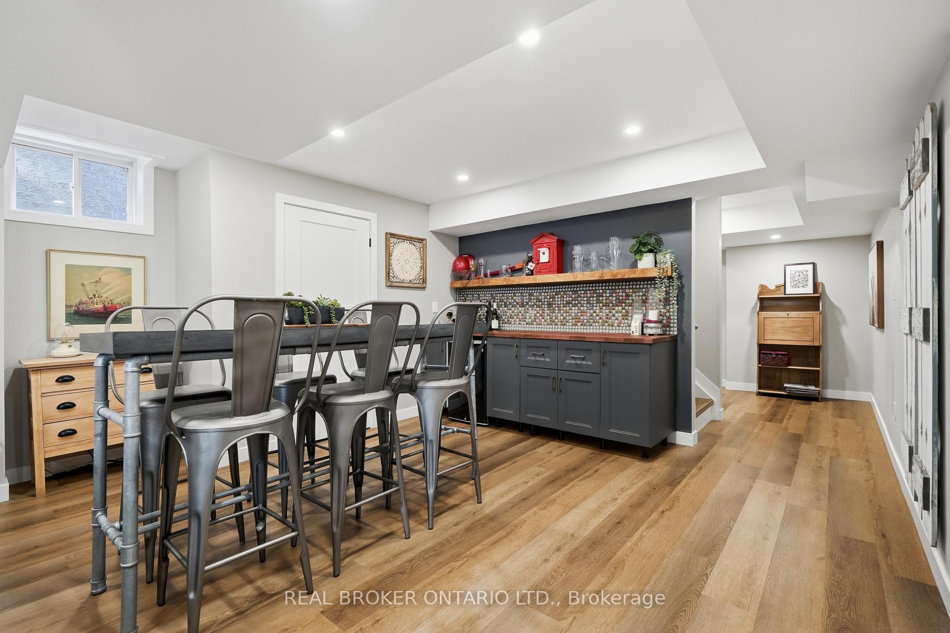 Photo 39 of 5230 Rome Crescent, Burlington, Orchard — HOMEH