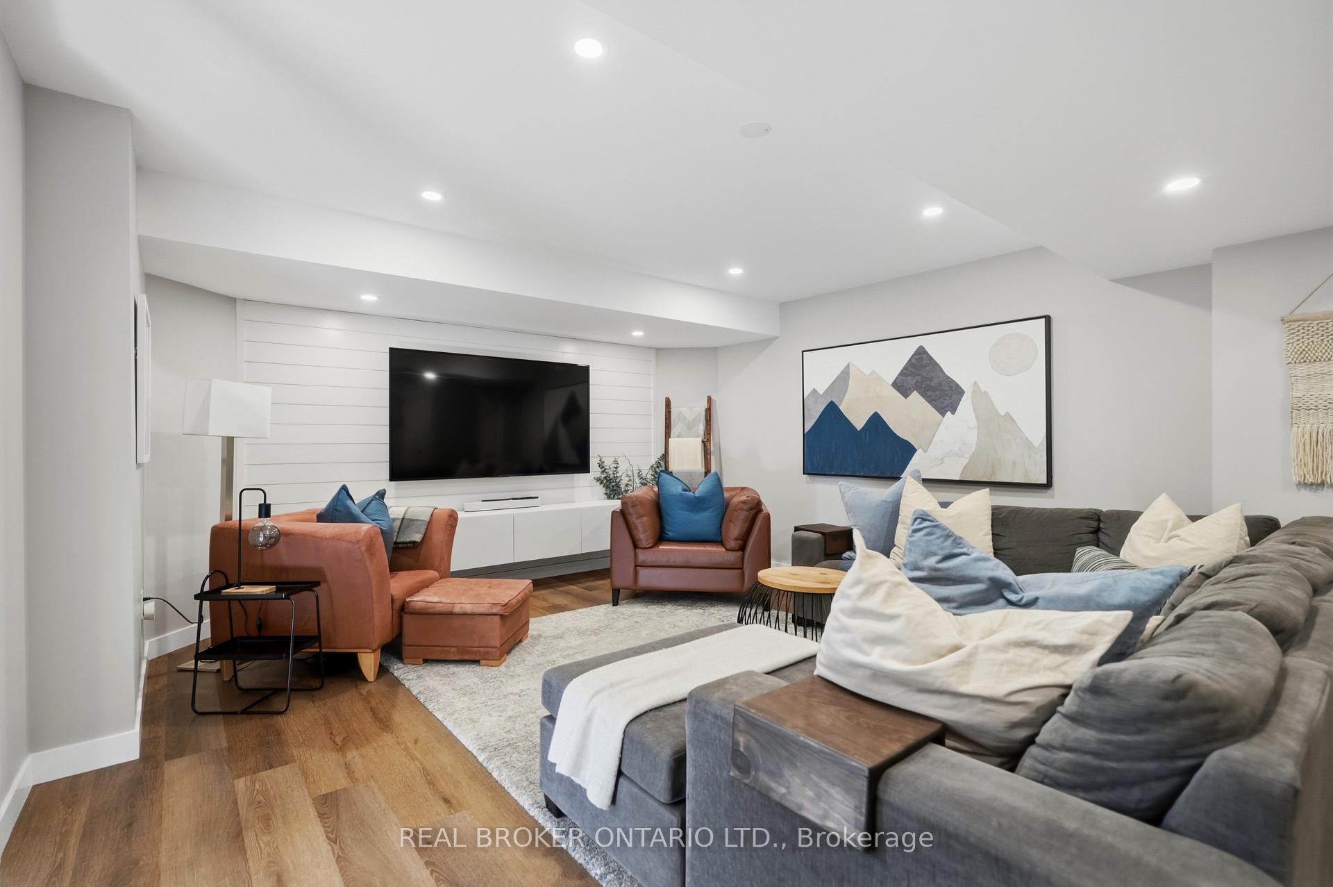 Photo 40 of 5230 Rome Crescent, Burlington, Orchard — HOMEH