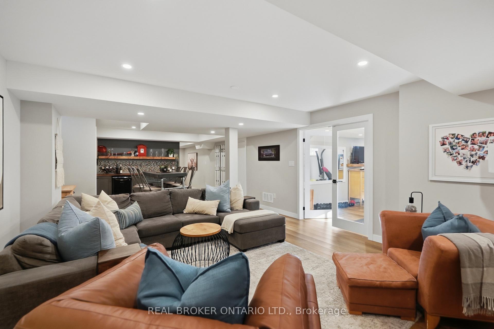 Photo 41 of 5230 Rome Crescent, Burlington, Orchard — HOMEH