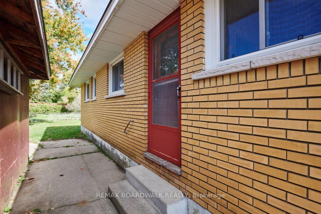 Photo 28 of 4 Davidson Street W, Smiths Falls, Smiths Falls — HOMEH