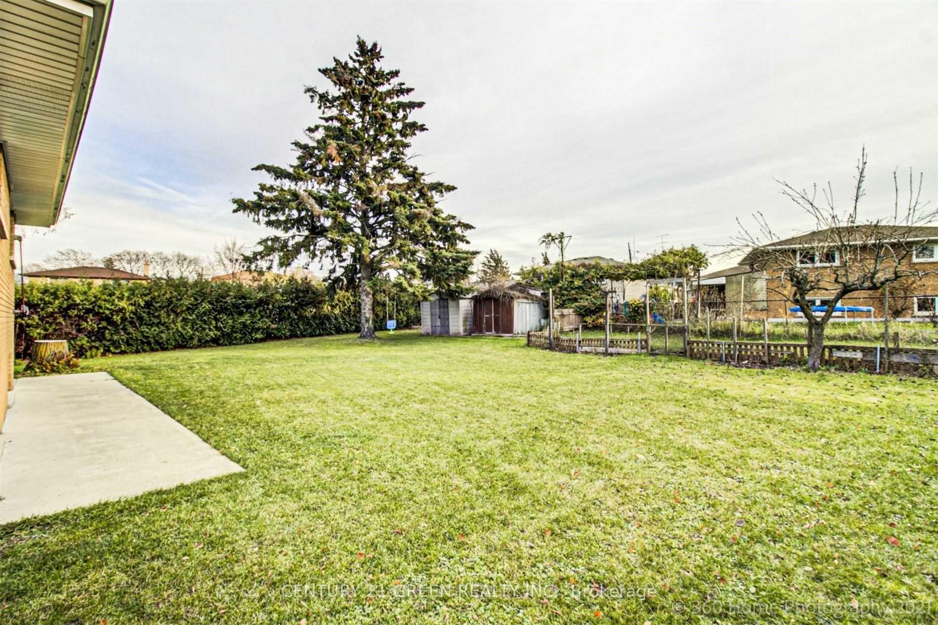 Photo 5 of Unit MAIN, 33 Garvey Crescent, Hamilton, Corman — HOMEH