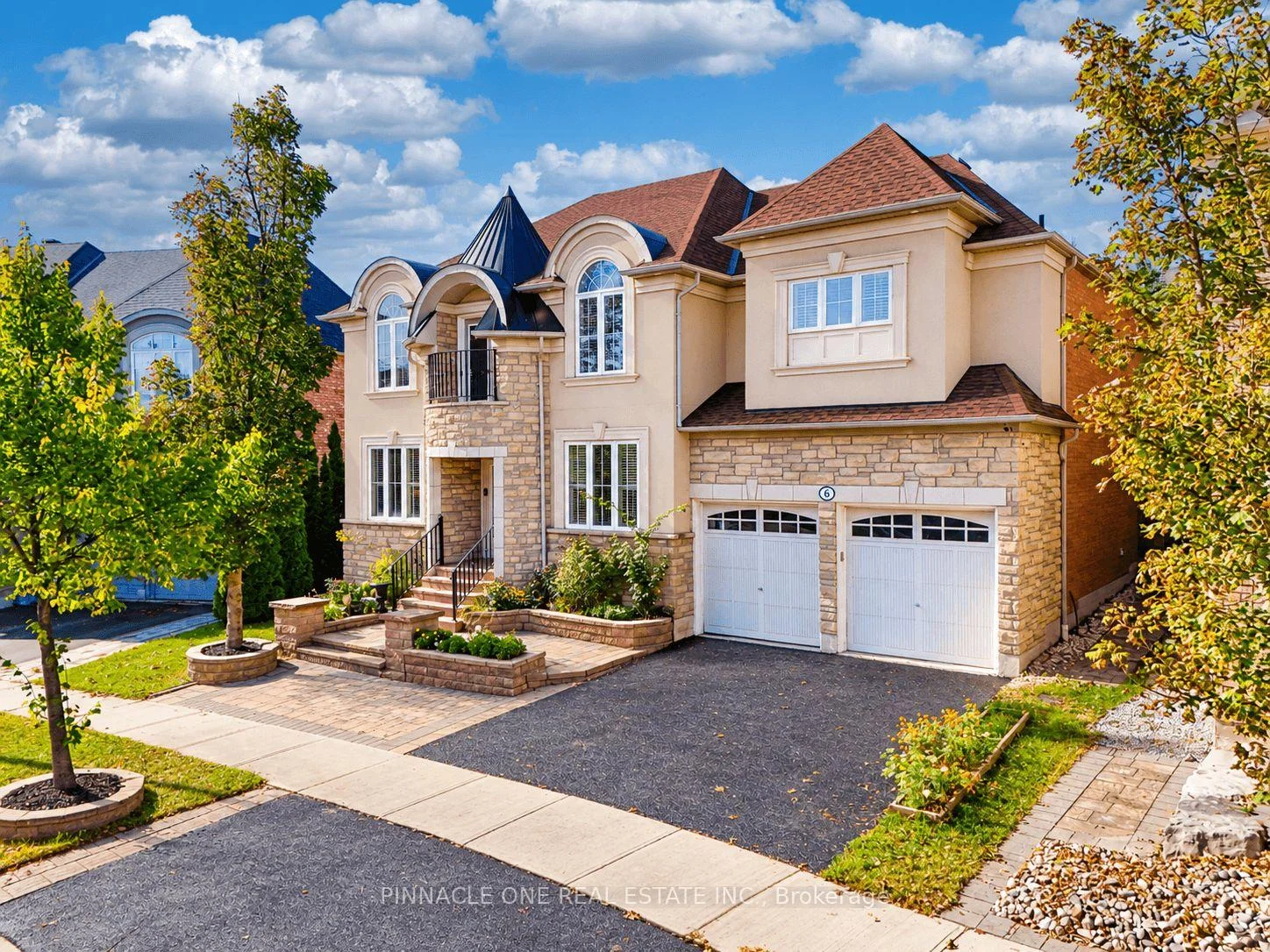 Photo 3 of 6 Dolby Crescent, Ajax, Northeast Ajax — HOMEH