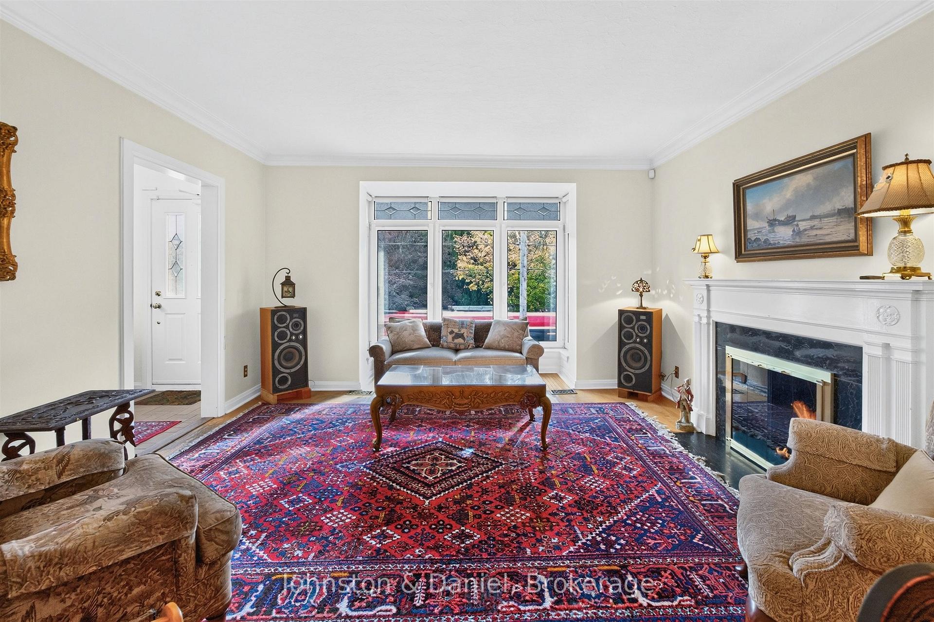 Photo 9 of 226 Chaplin Crescent, Toronto, Forest Hill South — HOMEH