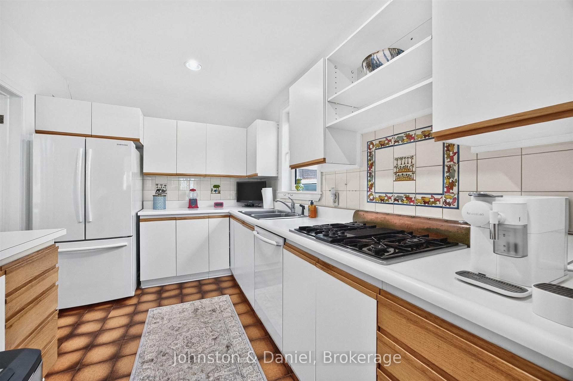 Photo 16 of 226 Chaplin Crescent, Toronto, Forest Hill South — HOMEH