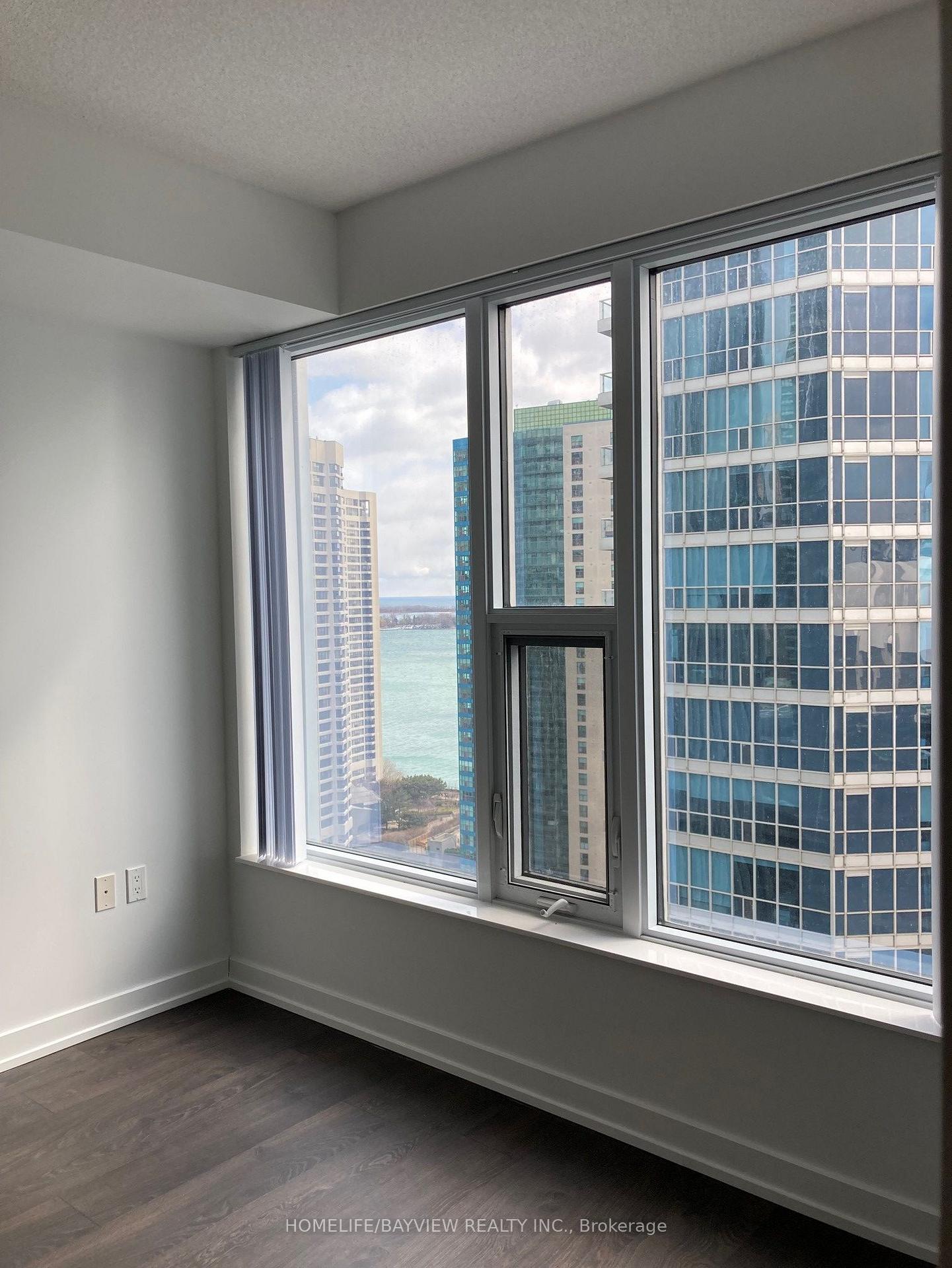 Photo 4 of Unit 2707, 10 York Street, Toronto, Waterfront Communities — HOMEH