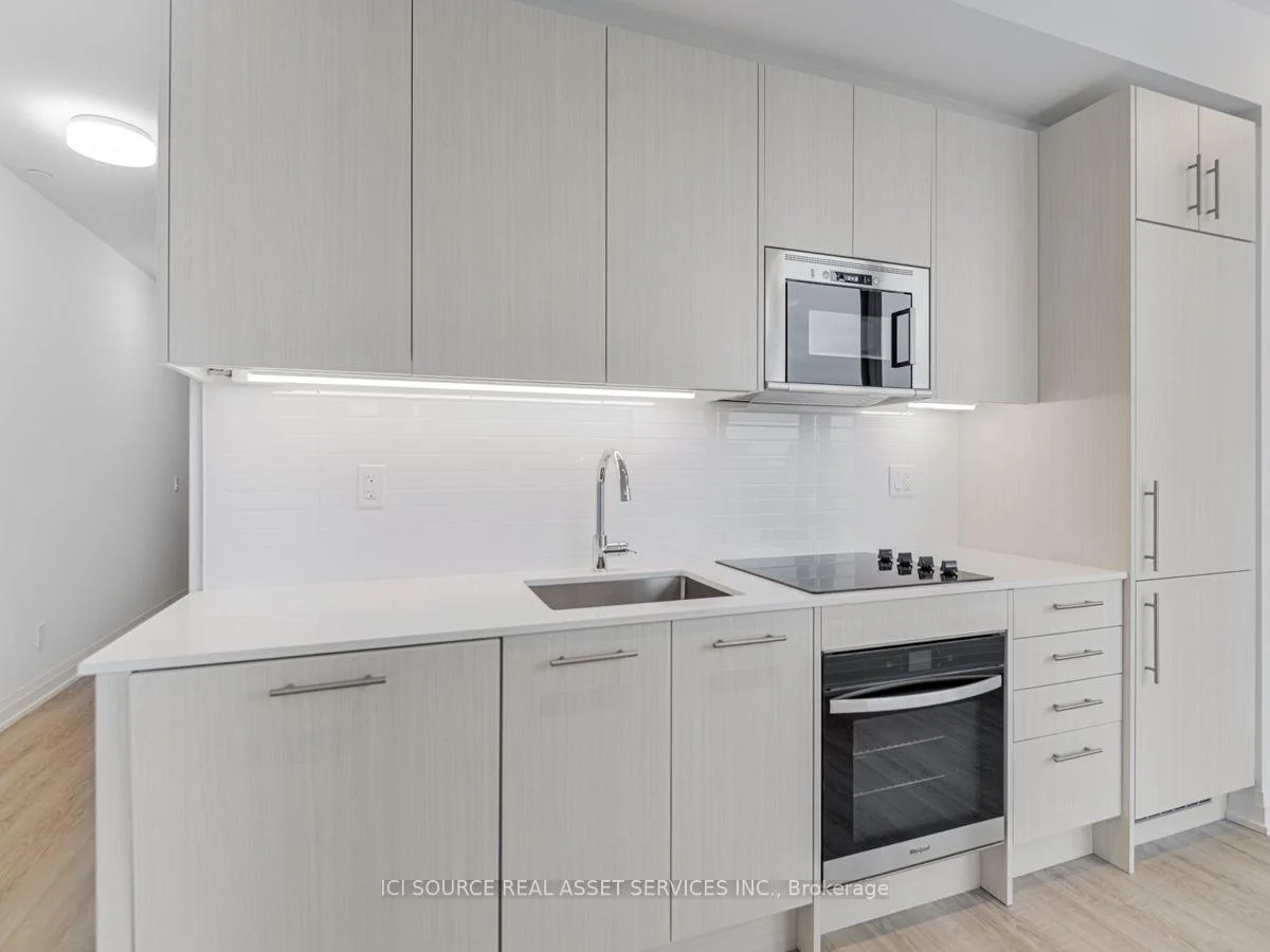 Photo 6 of Unit 905, 286 Main Street, Toronto, East End-Danforth — HOMEH